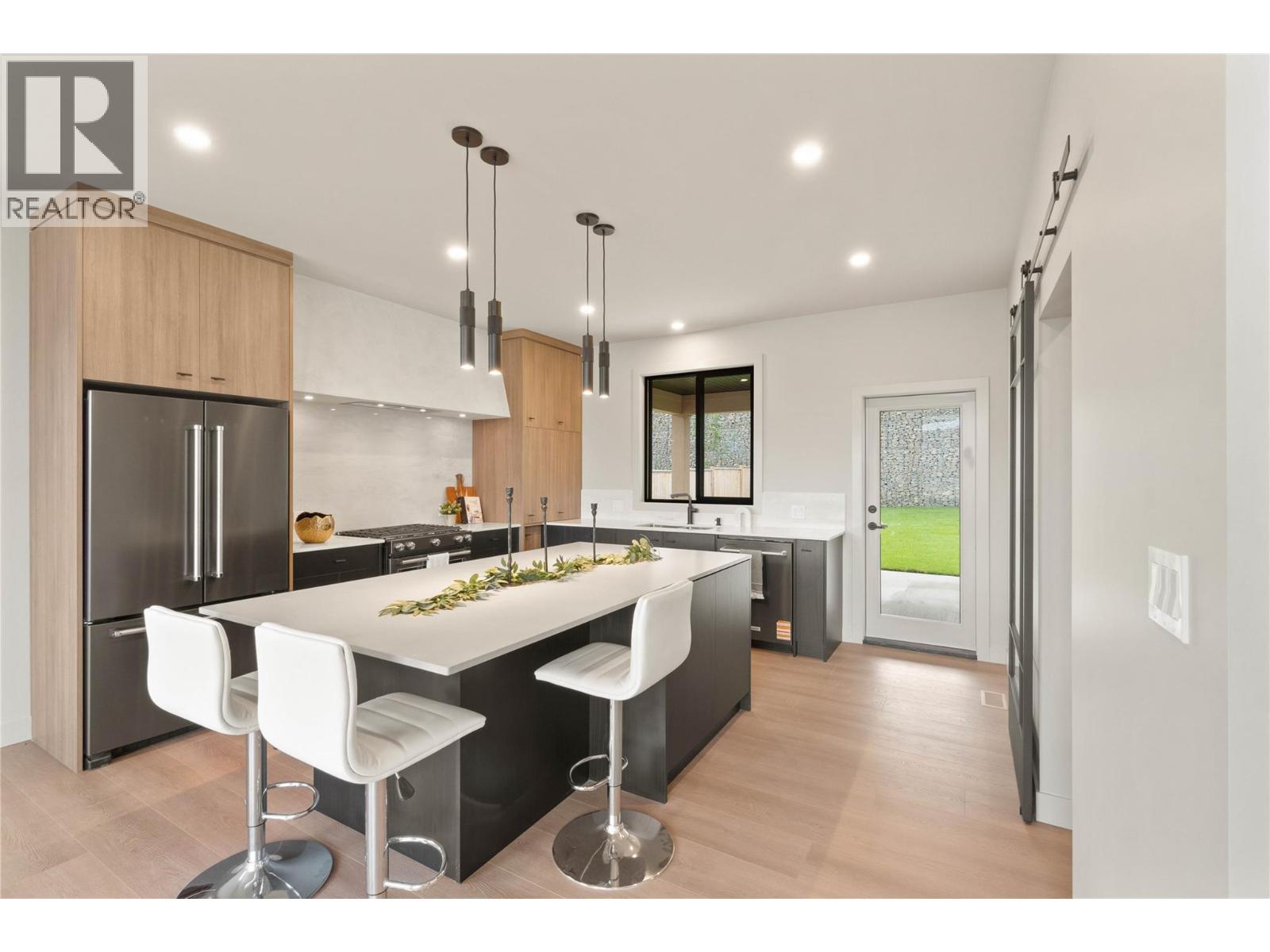 2256 Coldwater Drive, Kamloops, British Columbia  V2E 0E6 - Photo 23 - 10373680