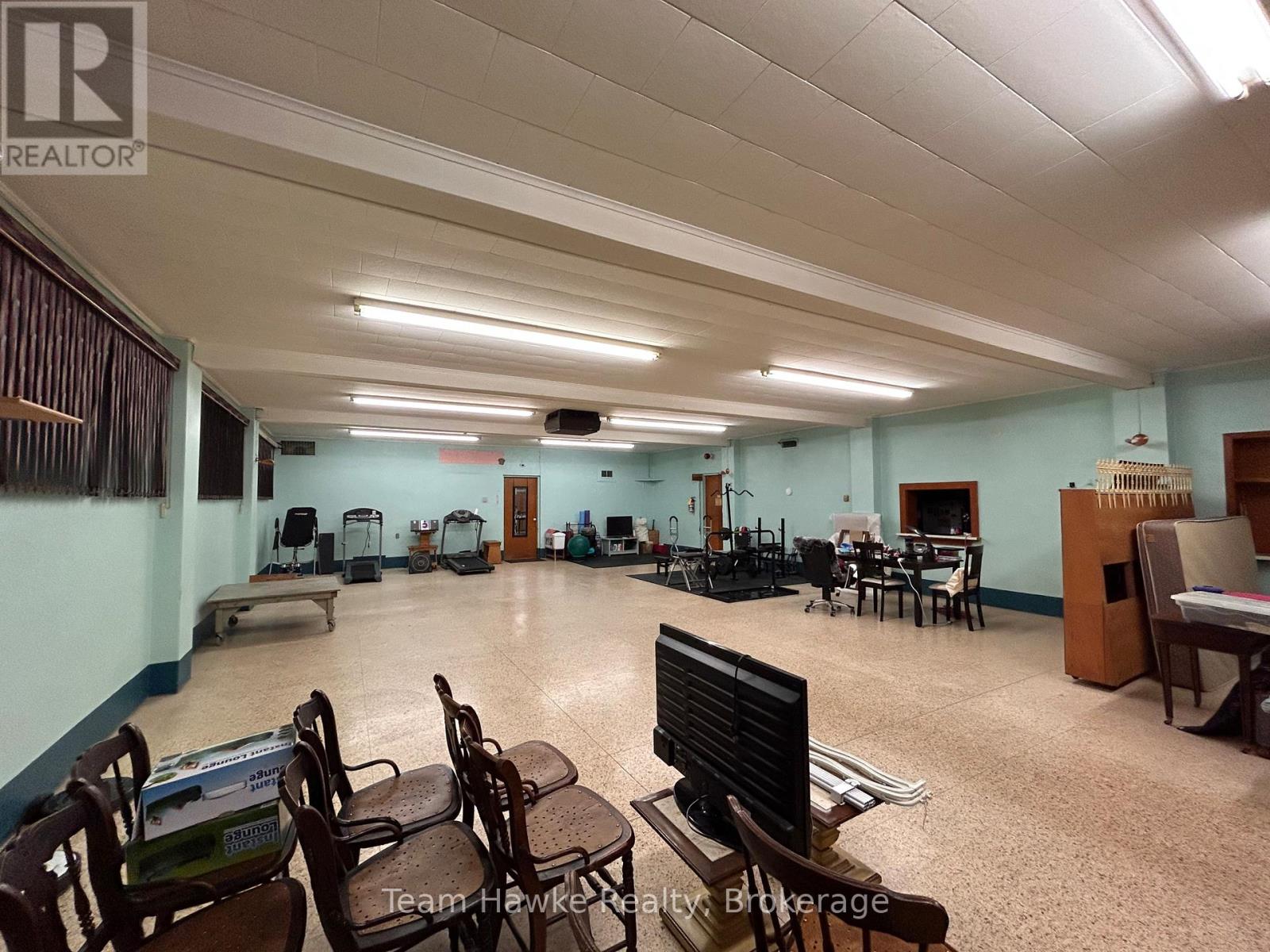 Main Floor - 518 Dominion Avenue, Midland, Ontario  L4R 1P8 - Photo 9 - S12730086