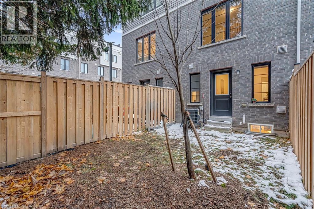 383 Dundas Street E Unit# 21, Waterdown, Ontario  L8B 1X6 - Photo 41 - 40800852