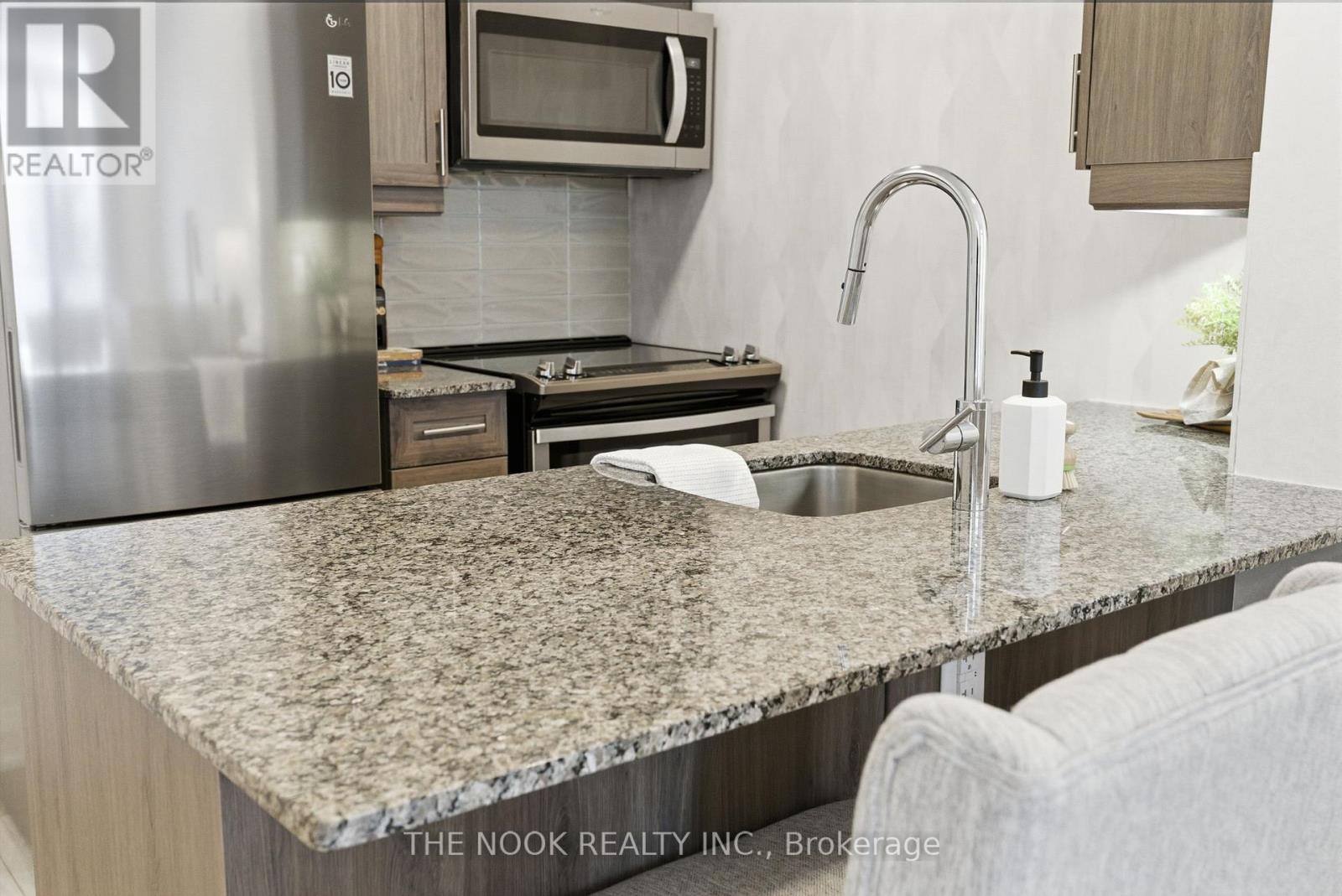 609 - 3655 Kingston Road, Toronto, Ontario  M1M 1S2 - Photo 17 - E12729996