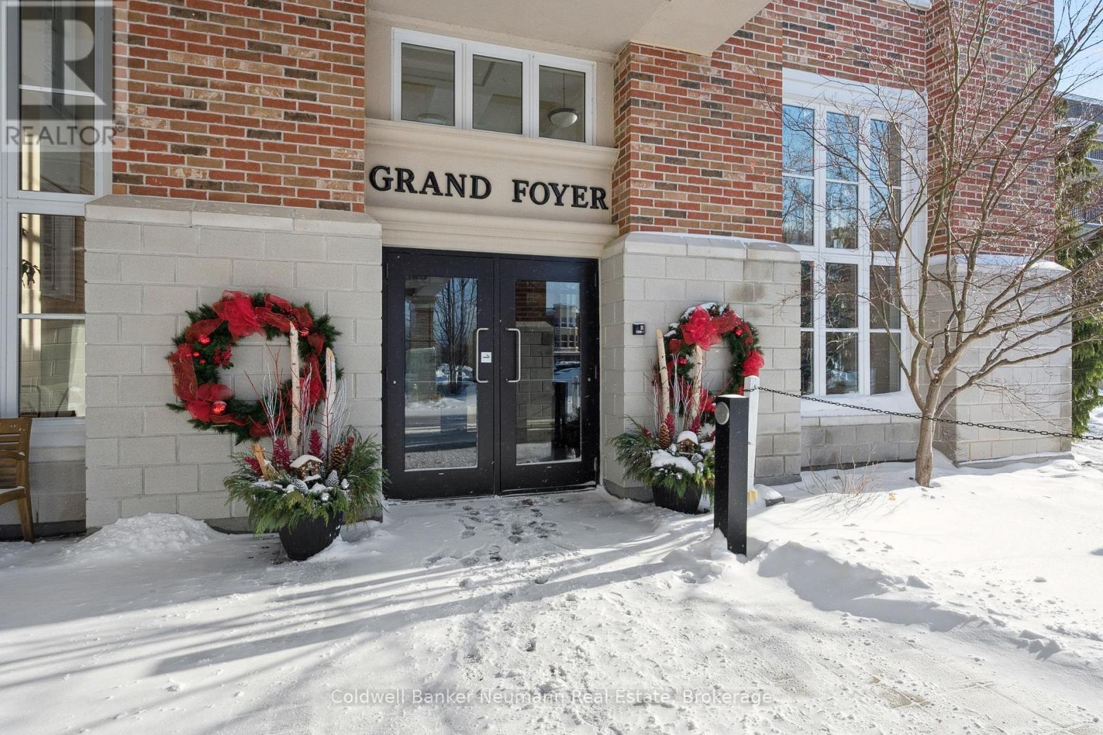 202 - 65 Bayberry Drive, Guelph, Ontario  N1G 5K8 - Photo 2 - X12730074