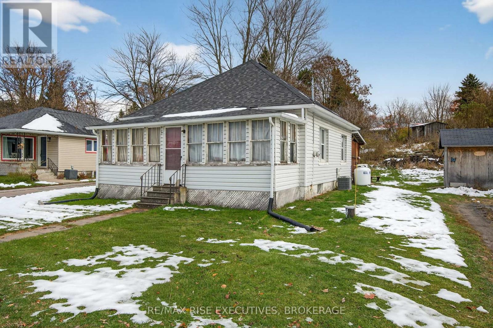 6862 Highway 38, Frontenac, Ontario  K0H 0B8 - Photo 1 - X12730114