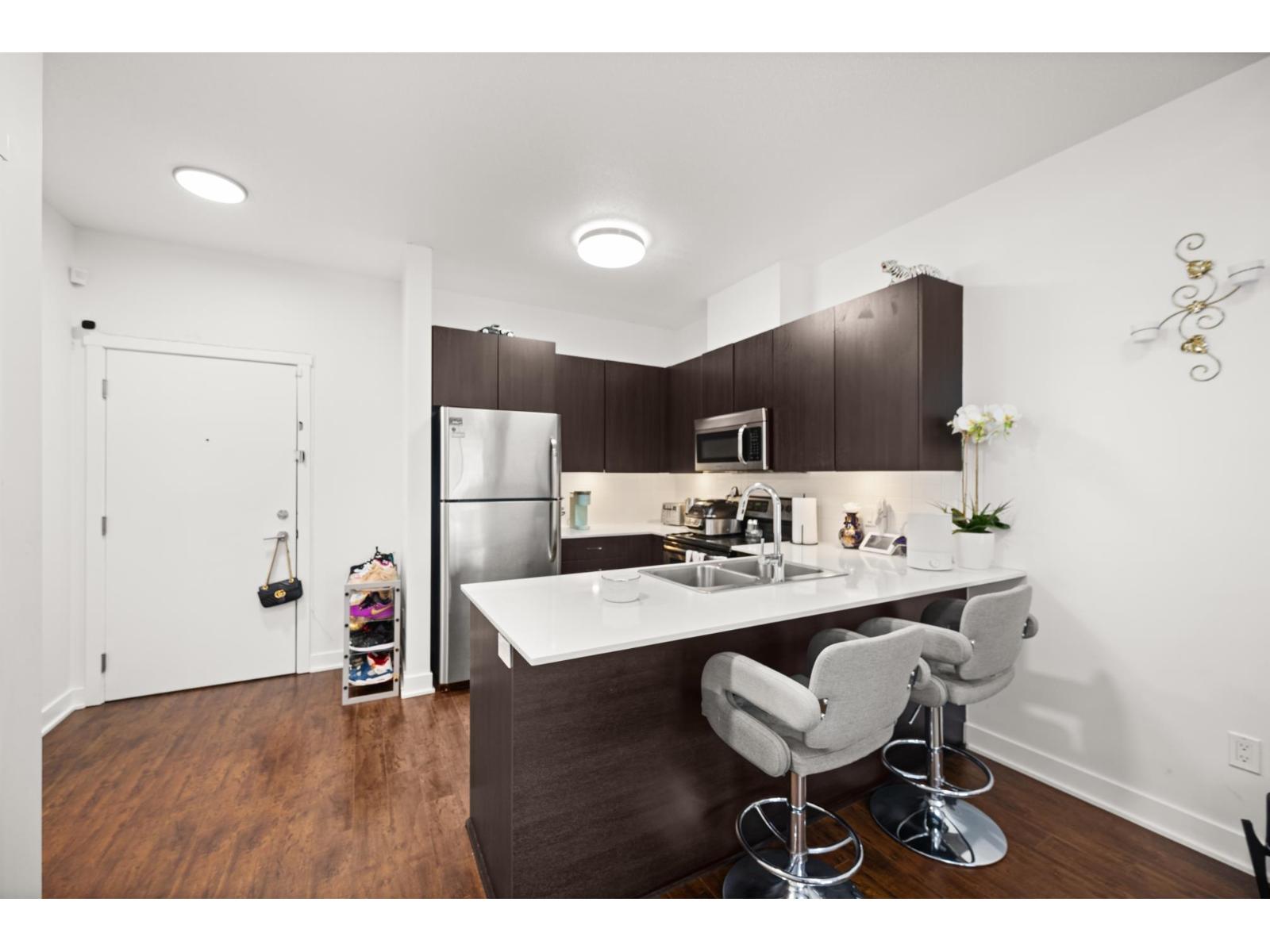 403 20460 Douglas Crescent, Langley, British Columbia  V3A 0C6 - Photo 11 - R3079140