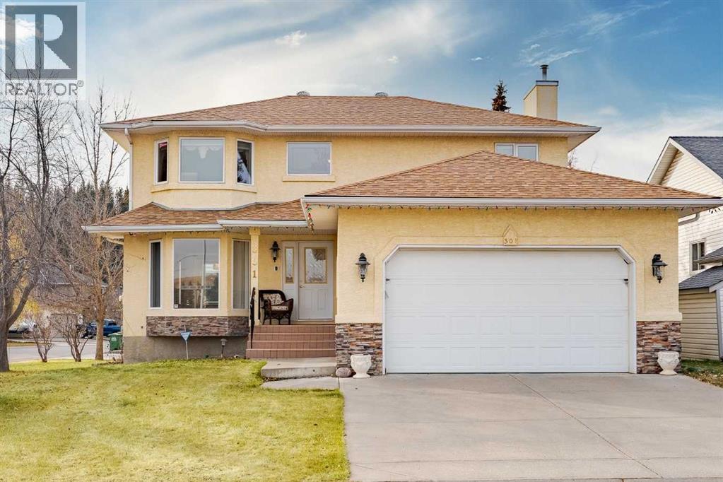 301 Riverview Green, Cochrane, Alberta  T4C 1K5 - Photo 10 - A2267736