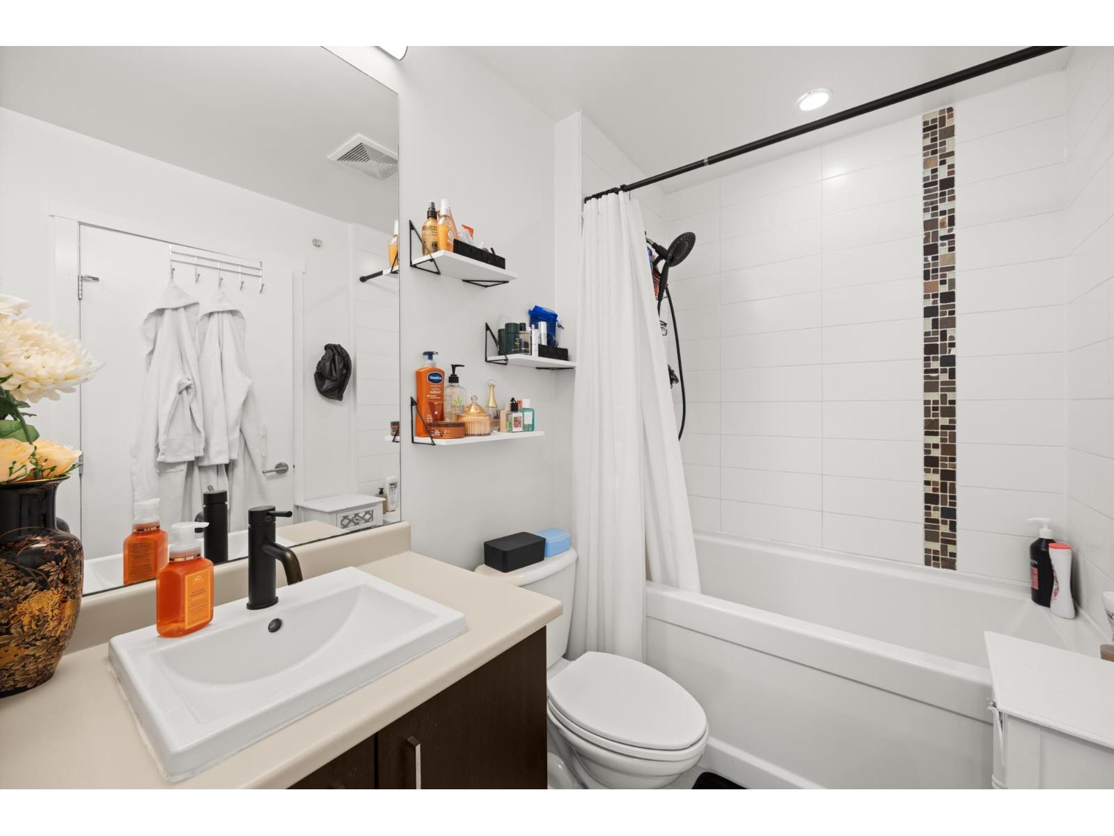 403 20460 Douglas Crescent, Langley, British Columbia  V3A 0C6 - Photo 20 - R3079140