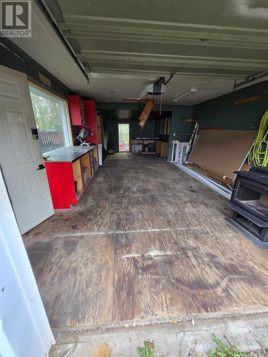 104 Taylor Blvd, Elliot Lake, Ontario  P5A 3K2 - Photo 41 - SM260168