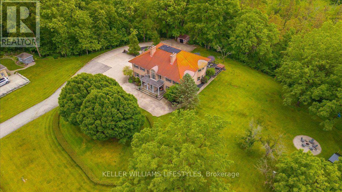 262 Pinetree Lane, Strathroy-Caradoc, Ontario  N7G 4A8 - Photo 3 - X12729988