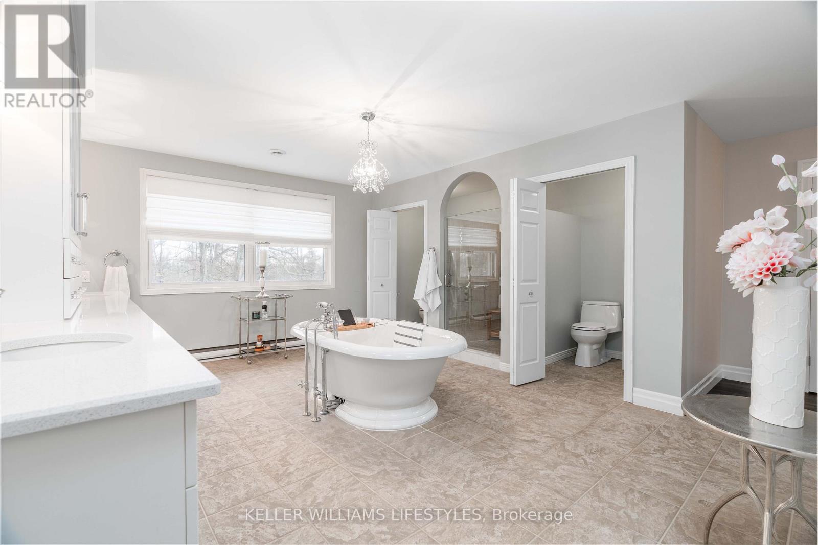 262 Pinetree Lane, Strathroy-Caradoc, Ontario  N7G 4A8 - Photo 30 - X12729988