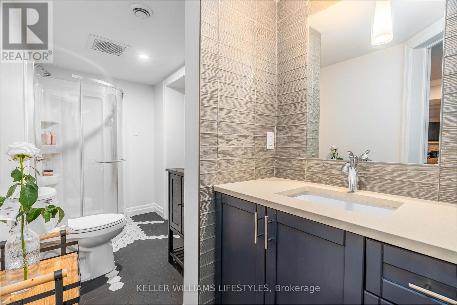 262 Pinetree Lane, Strathroy-Caradoc, Ontario  N7G 4A8 - Photo 39 - X12729988