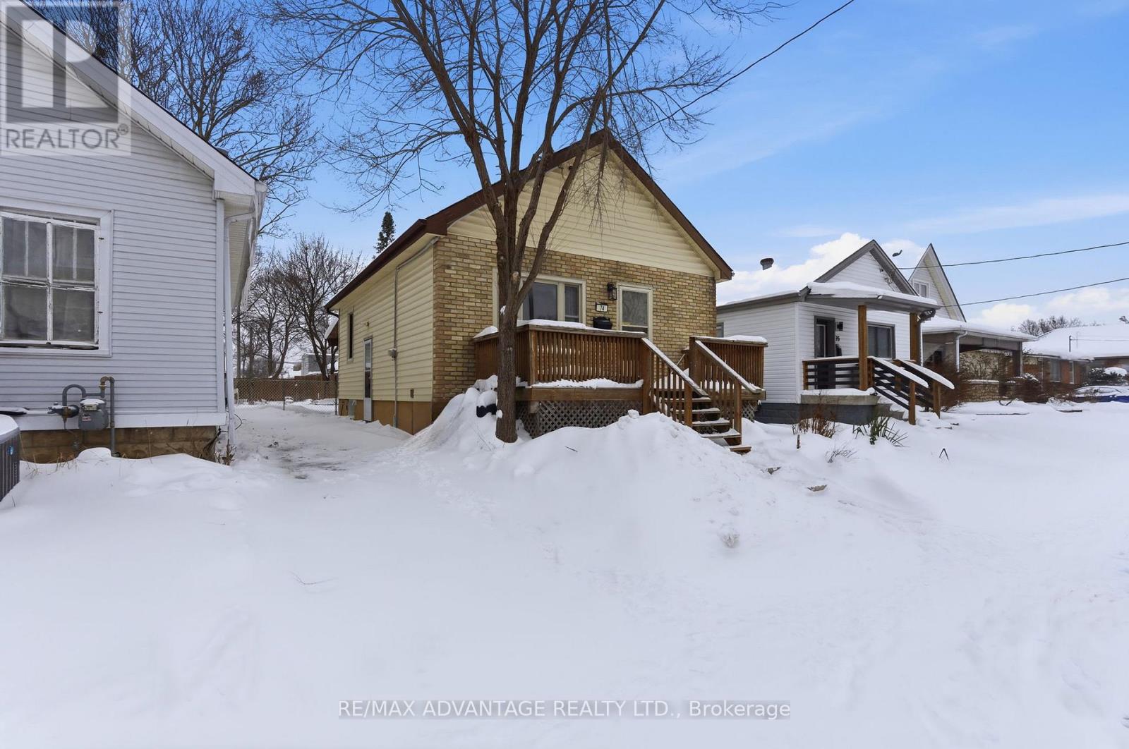 74 Homan Street, London East, Ontario  N5Z 1A8 - Photo 2 - X12730104