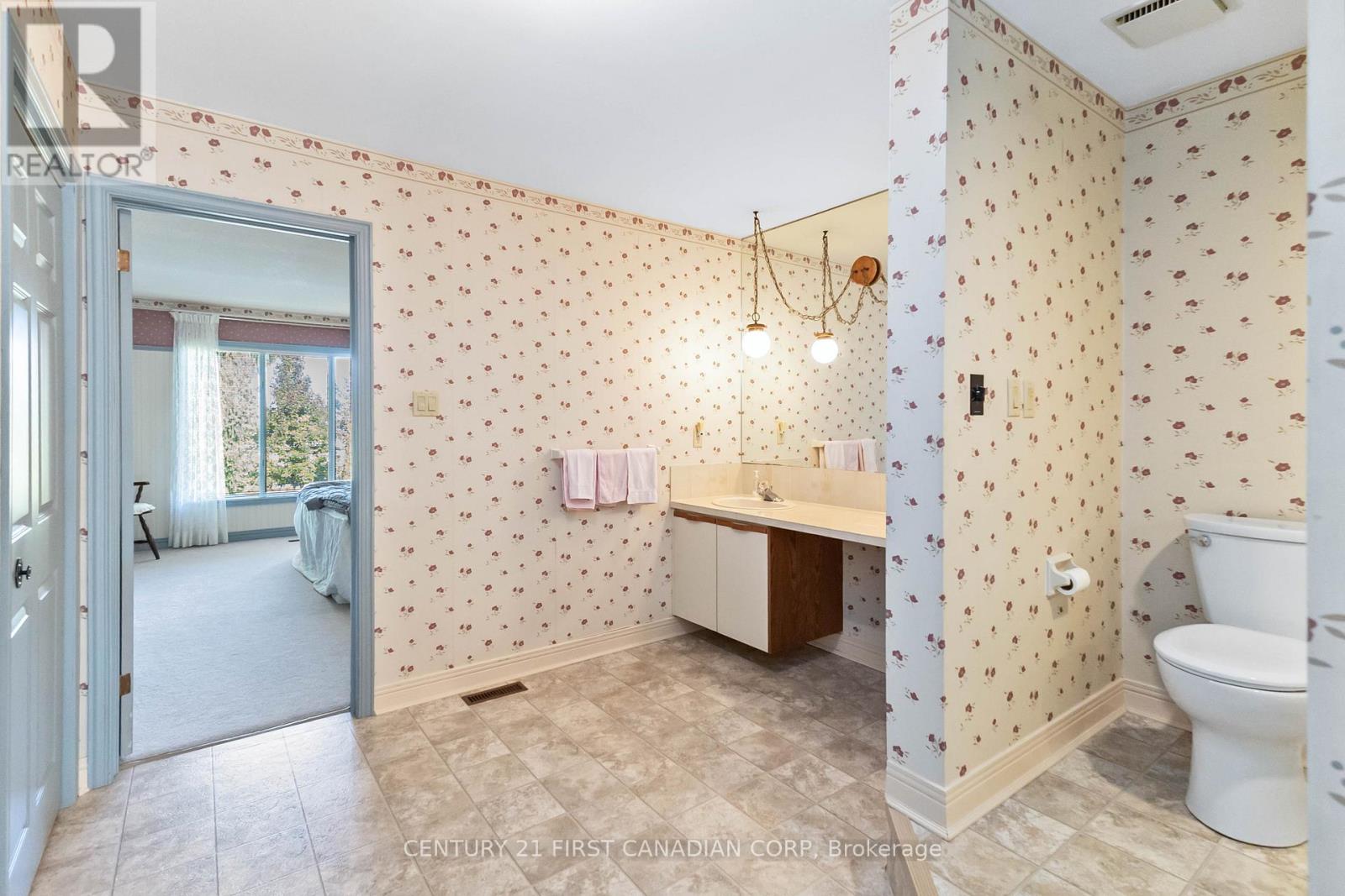 4 Barons Court, London South, Ontario  N6C 5J3 - Photo 32 - X12730126