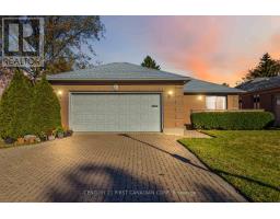4 BARONS COURT, London South, Ontario
