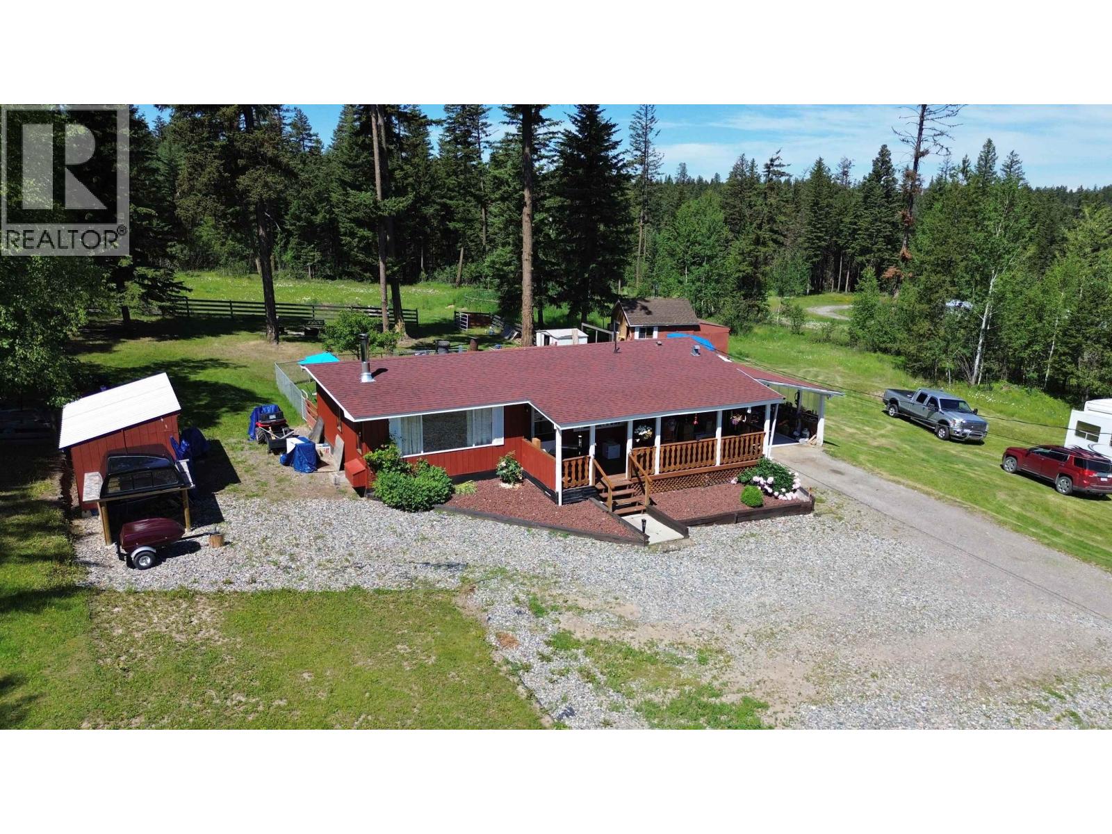 1414 Kallyn Road, Williams Lake, British Columbia  V2G 4Y1 - Photo 2 - R3083049