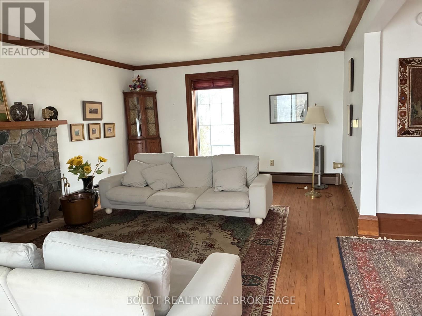 4620 Thirty Road, Lincoln, Ontario L3J 1V9 - Photo 14 - X12730002