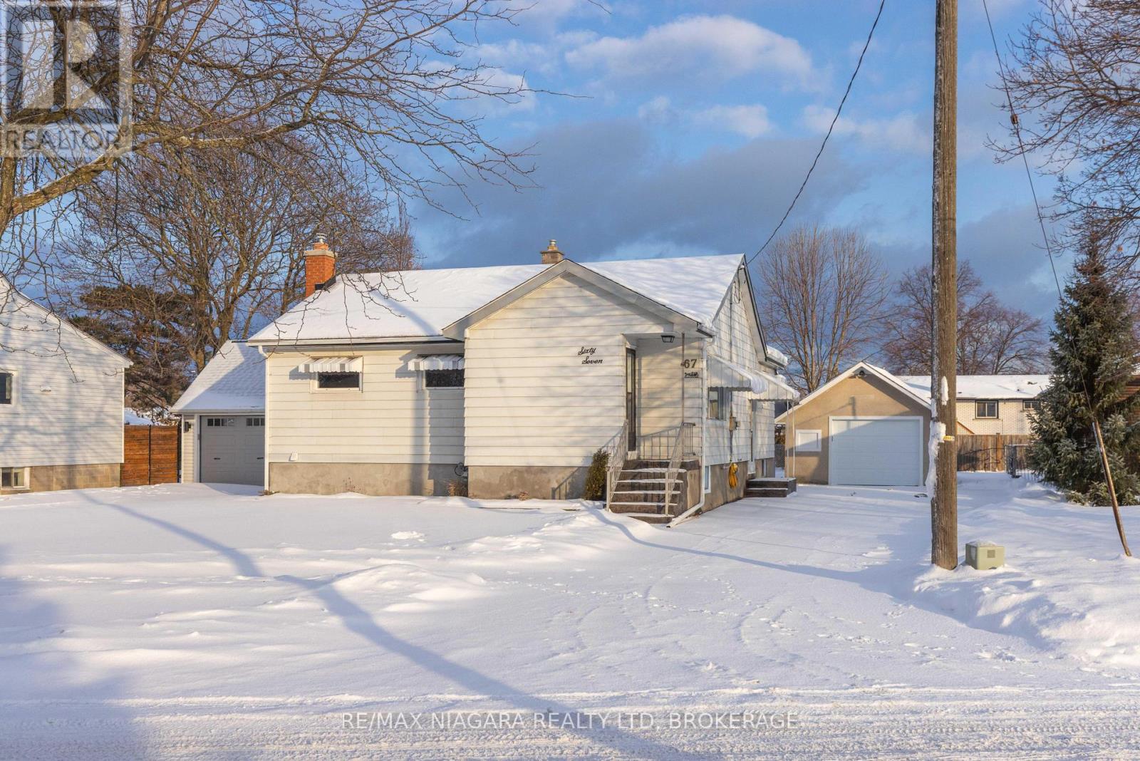 67 Glen Park Road, St. Catharines, Ontario  L2N 3E5 - Photo 2 - X12730134