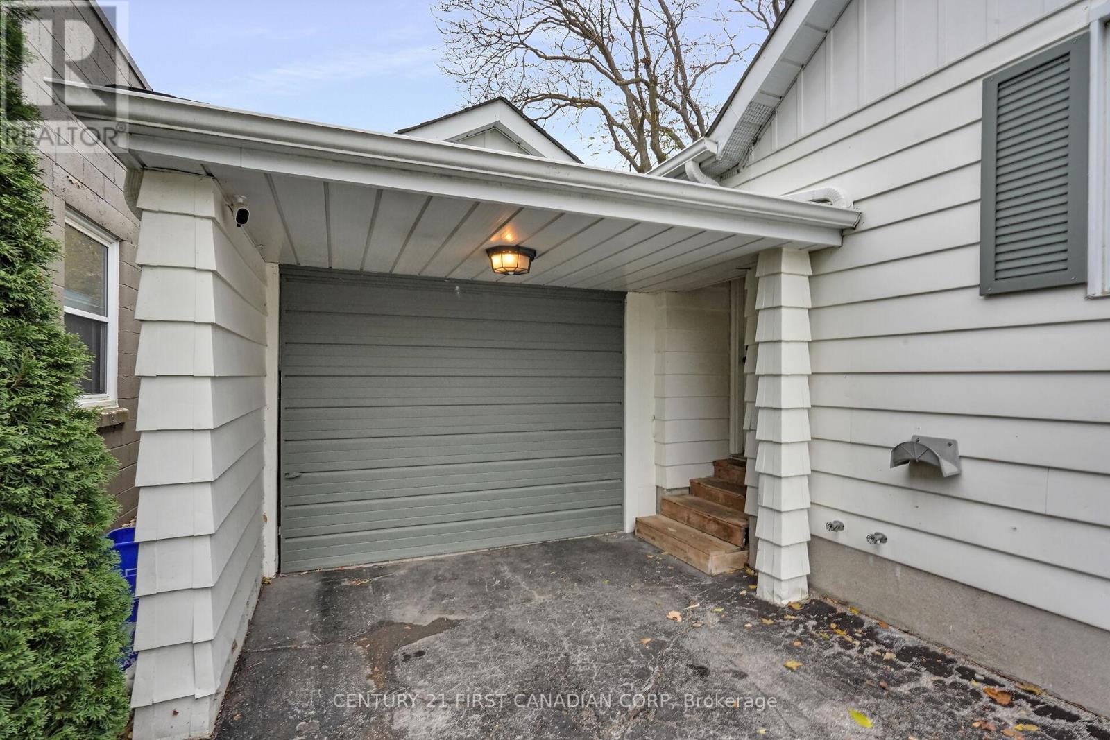 4279 South Routledge Road, London South, Ontario  N6P 1A3 - Photo 5 - X12729786