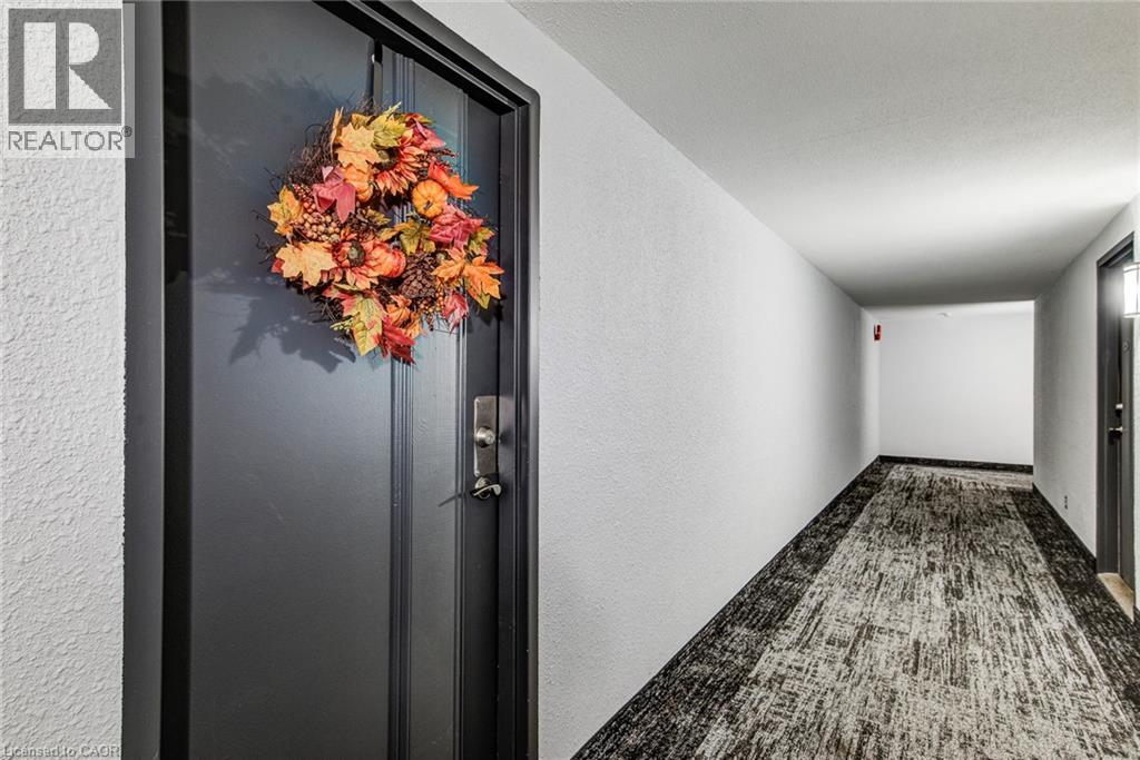 89 Westwood Road Unit# 405, Guelph, Ontario  N1H 7J6 - Photo 5 - 40797401