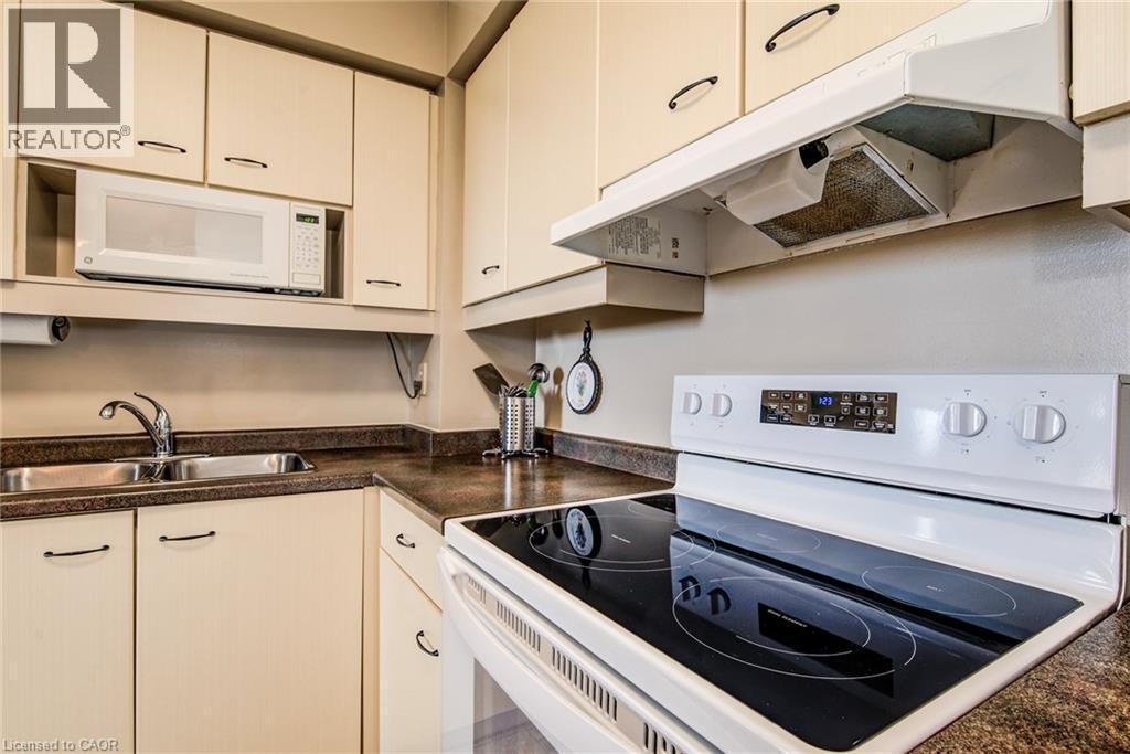 89 Westwood Road Unit# 405, Guelph, Ontario  N1H 7J6 - Photo 15 - 40797401