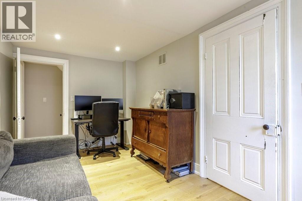 982 Highway 8, Stoney Creek, Ontario  L8E 5H9 - Photo 24 - 40798624