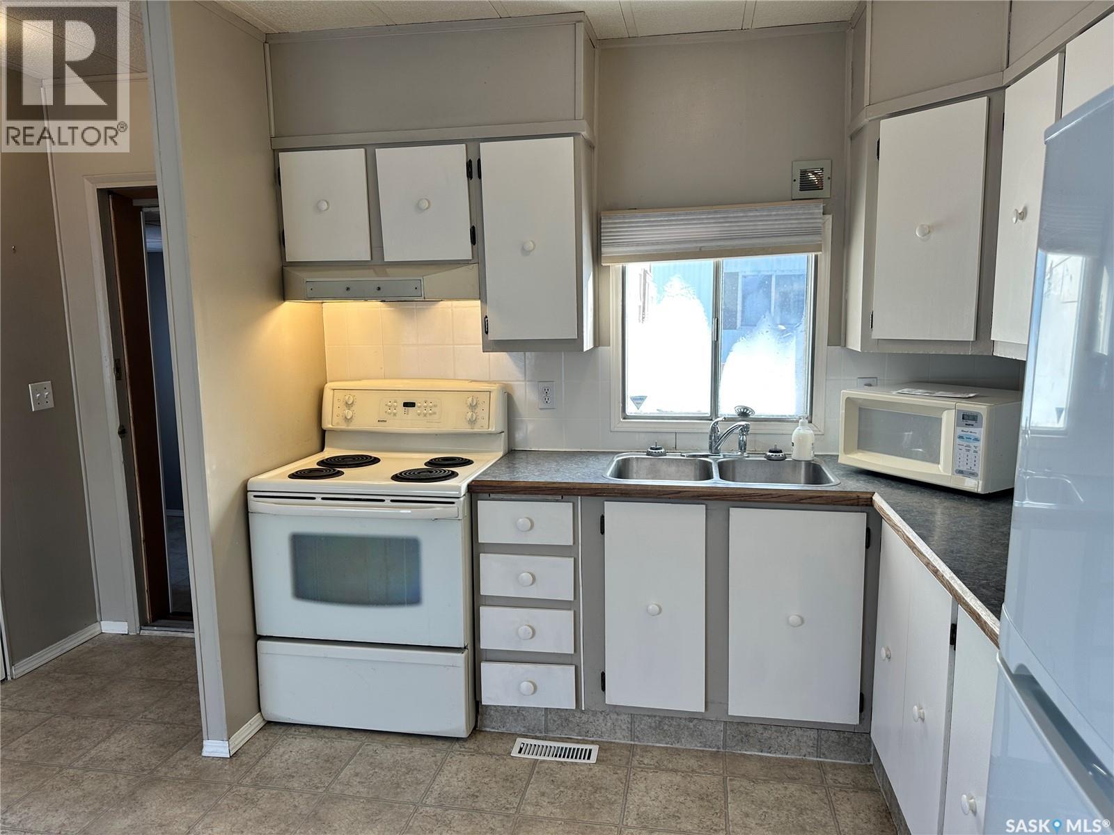 68 1035 Boychuk Drive, Saskatoon, Saskatchewan  S7H 5B2 - Photo 20 - SK027402