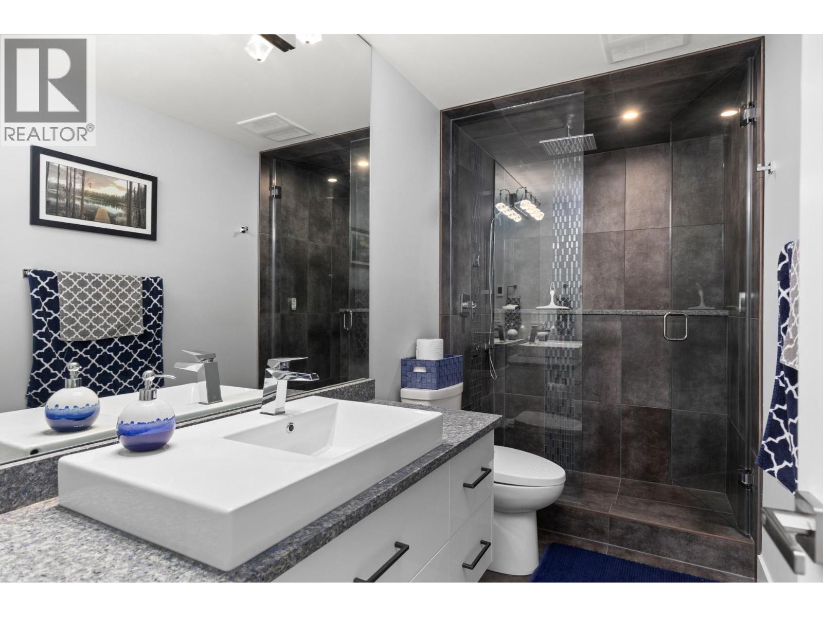 1088 Clarance Avenue, Kelowna, British Columbia  V1W 5M6 - Photo 61 - 10373843