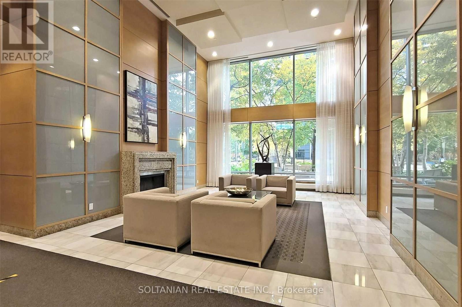 3206 - 4978 Yonge Street, Toronto, Ontario  M2N 7G9 - Photo 2 - C12729972