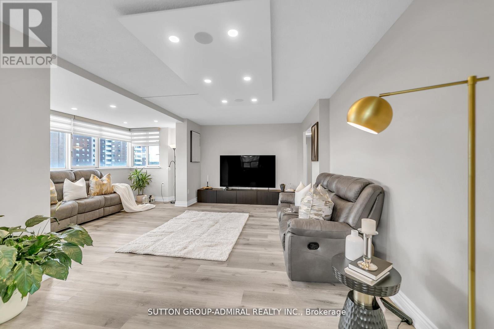 808 - 5 Old Sheppard Avenue, Toronto, Ontario  M2J 4K3 - Photo 3 - C12729998