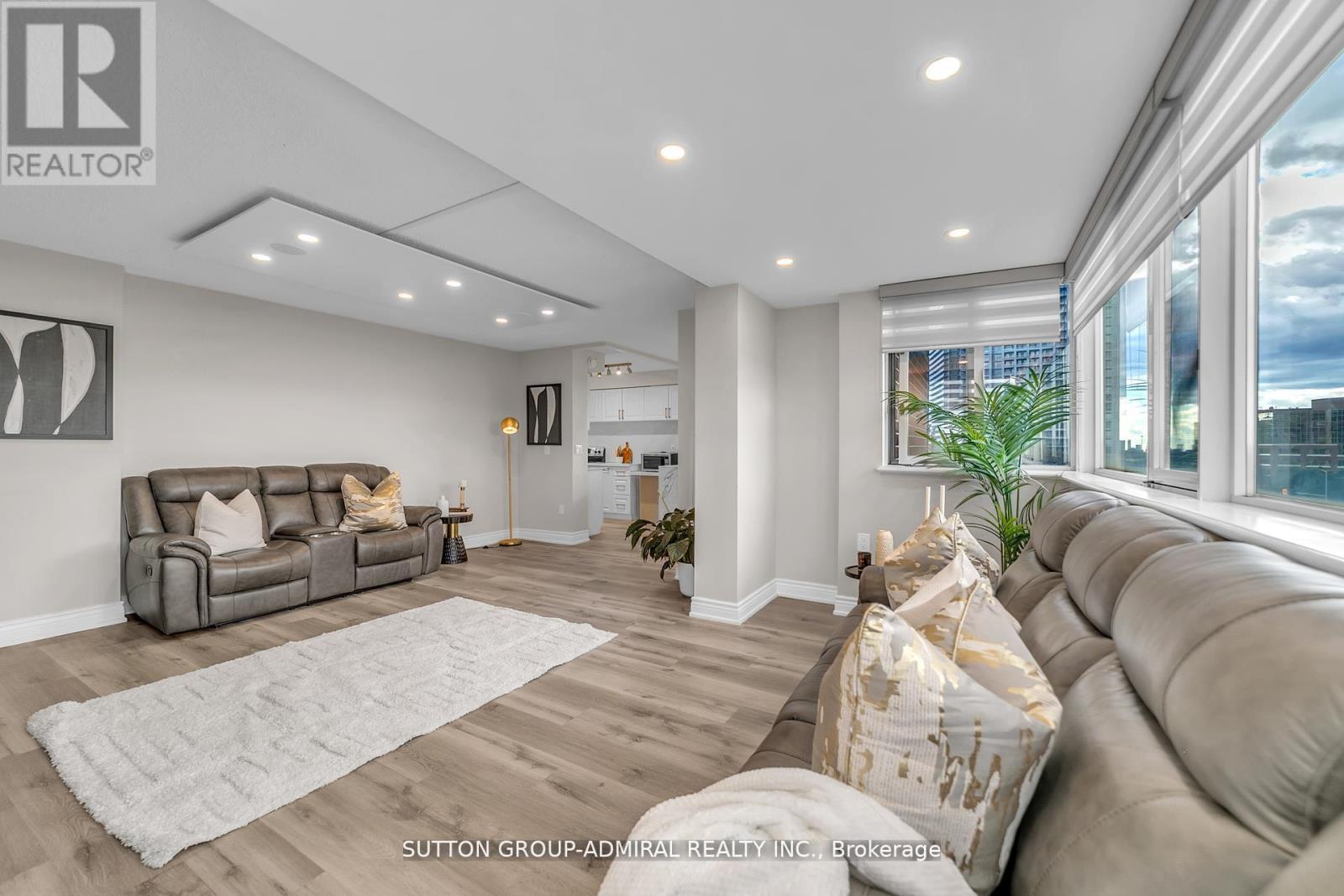 808 - 5 Old Sheppard Avenue, Toronto, Ontario  M2J 4K3 - Photo 5 - C12729998