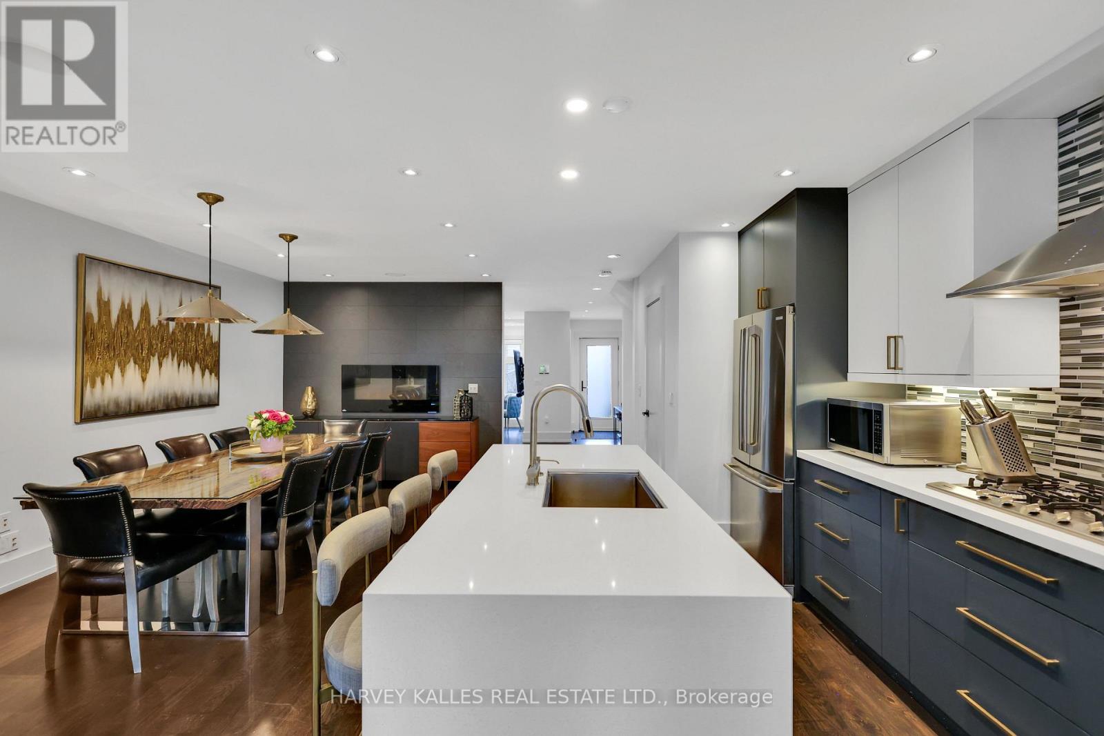 378 Elm Road, Toronto, Ontario  M5M 3V8 - Photo 13 - C12730012