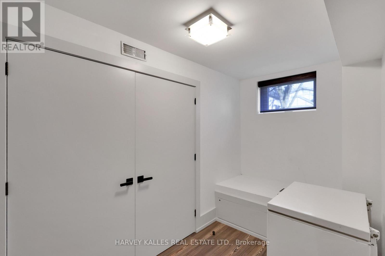 378 Elm Road, Toronto, Ontario  M5M 3V8 - Photo 37 - C12730012