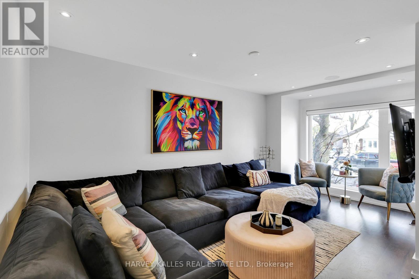 378 Elm Road, Toronto, Ontario  M5M 3V8 - Photo 7 - C12730012