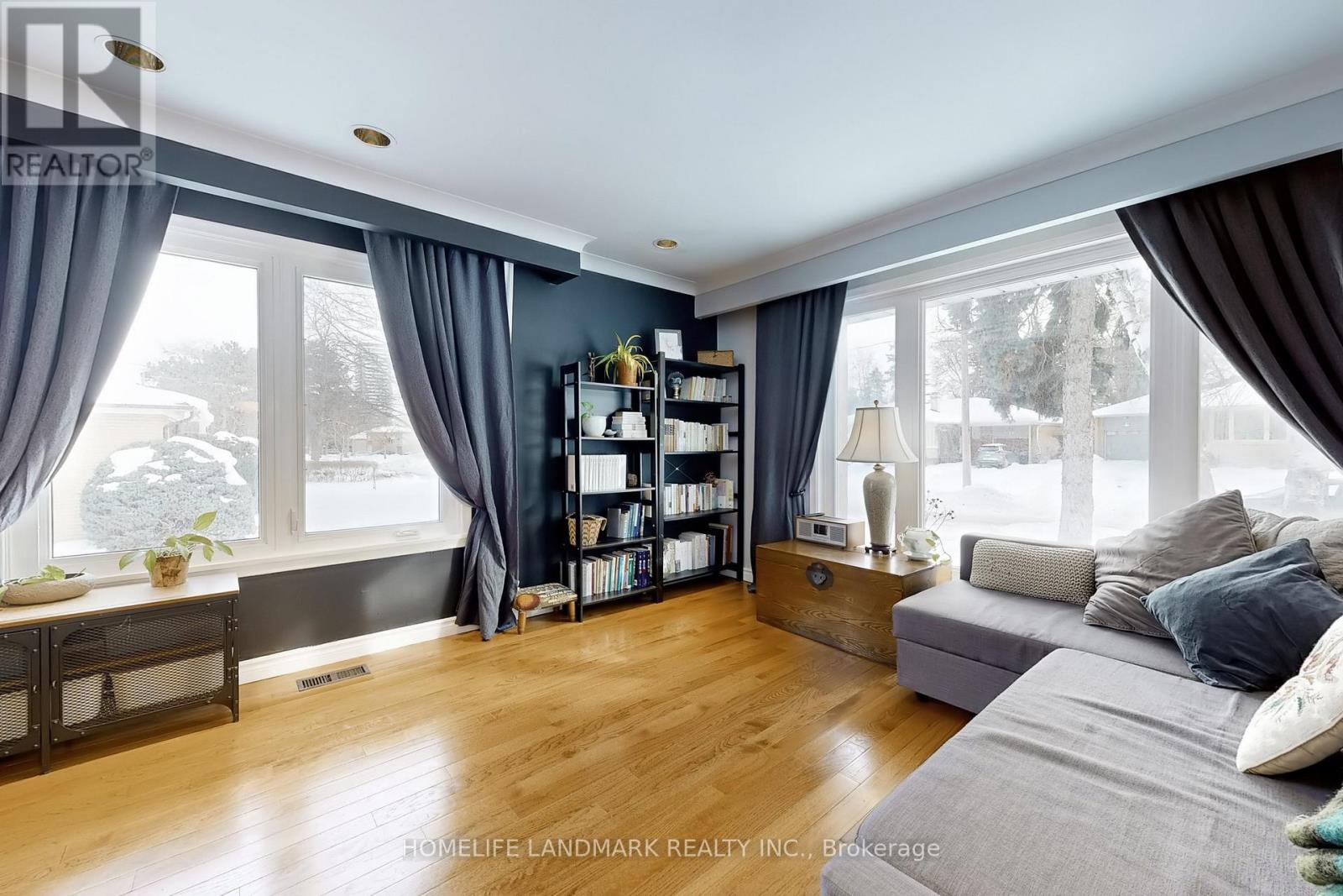 20 Howard Drive, Toronto, Ontario  M2K 1K5 - Photo 11 - C12730024