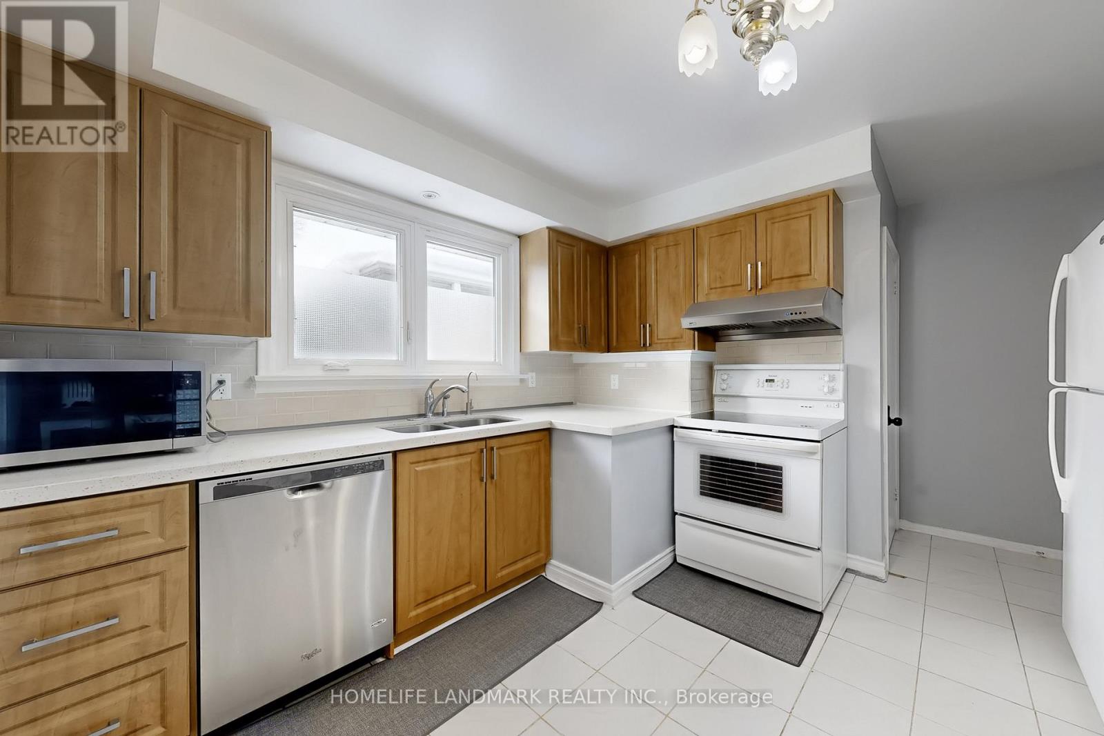 20 Howard Drive, Toronto, Ontario  M2K 1K5 - Photo 13 - C12730024