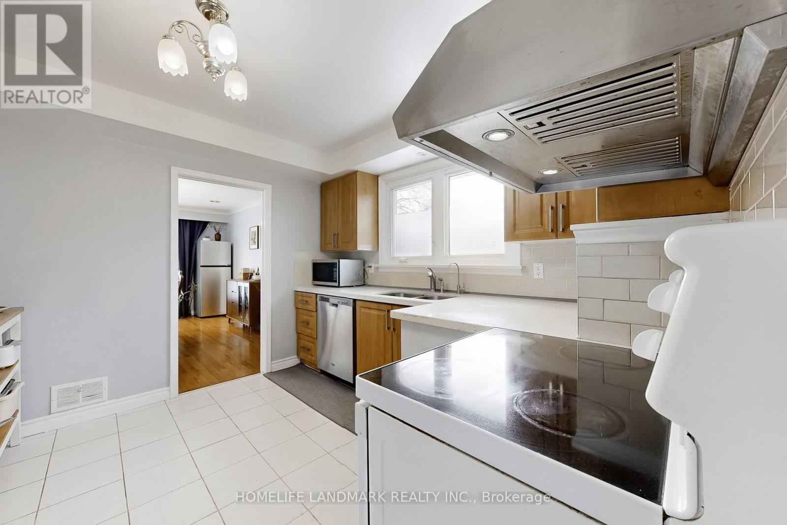 20 Howard Drive, Toronto, Ontario  M2K 1K5 - Photo 15 - C12730024