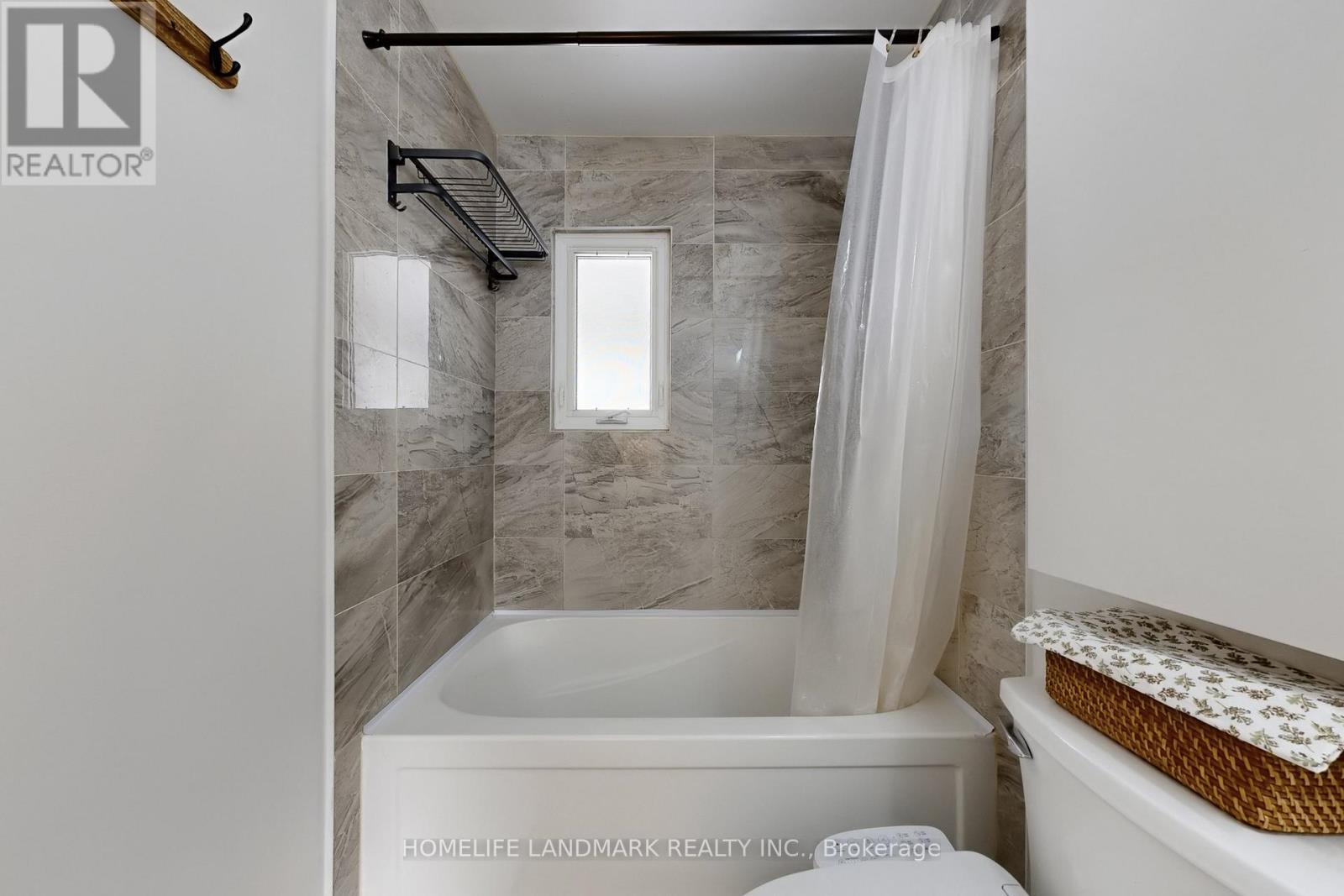 20 Howard Drive, Toronto, Ontario  M2K 1K5 - Photo 25 - C12730024