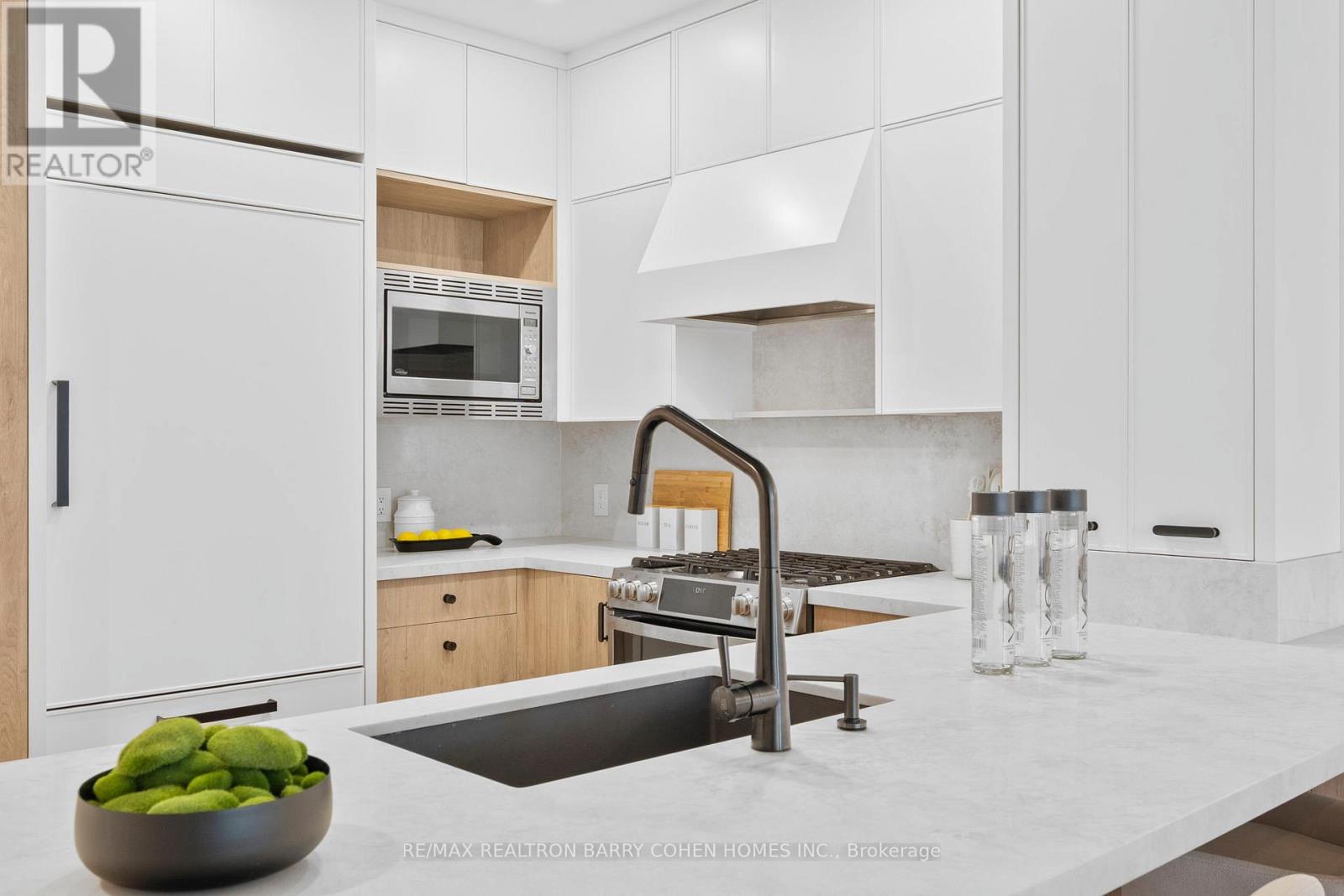 201 - 336 Davenport Road, Toronto, Ontario  M5R 1K6 - Photo 17 - C12730140