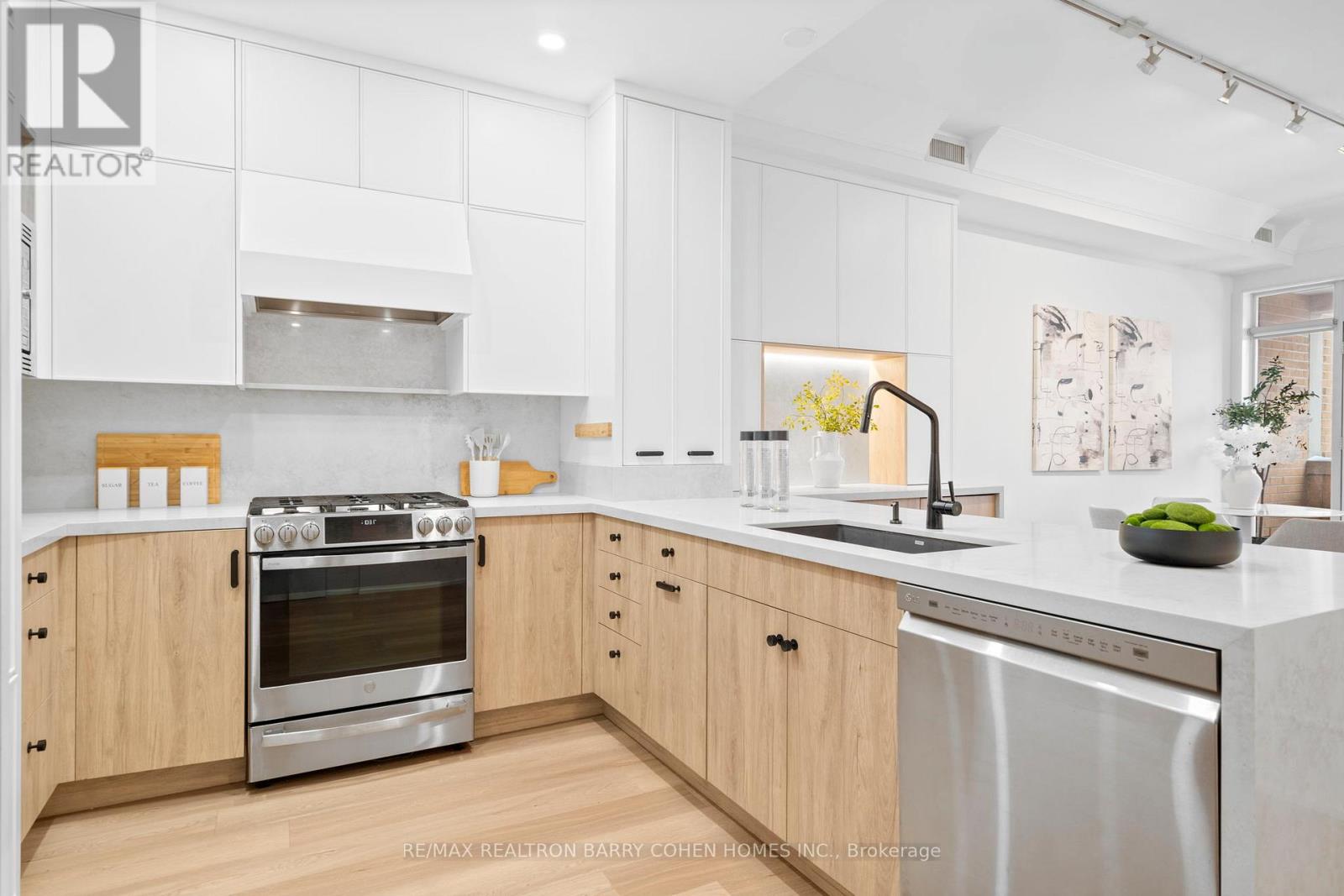 201 - 336 Davenport Road, Toronto, Ontario  M5R 1K6 - Photo 6 - C12730140