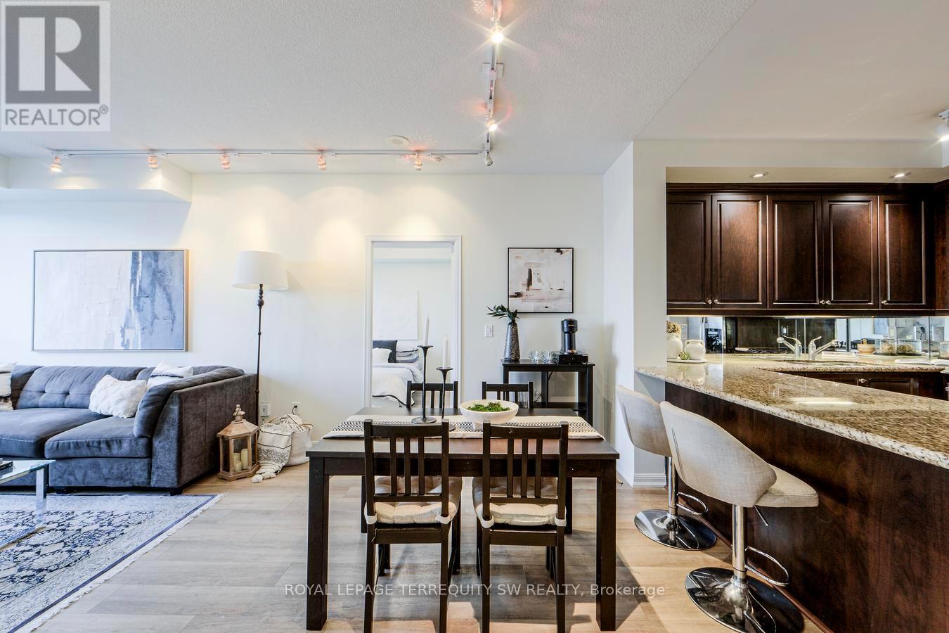 2707 - 628 Fleet Street, Toronto, Ontario  M5V 1A8 - Photo 10 - C12730146