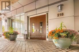 604 - 218 Queens Quay W, Toronto, Ontario  M5J 2Y6 - Photo 2 - C12730154