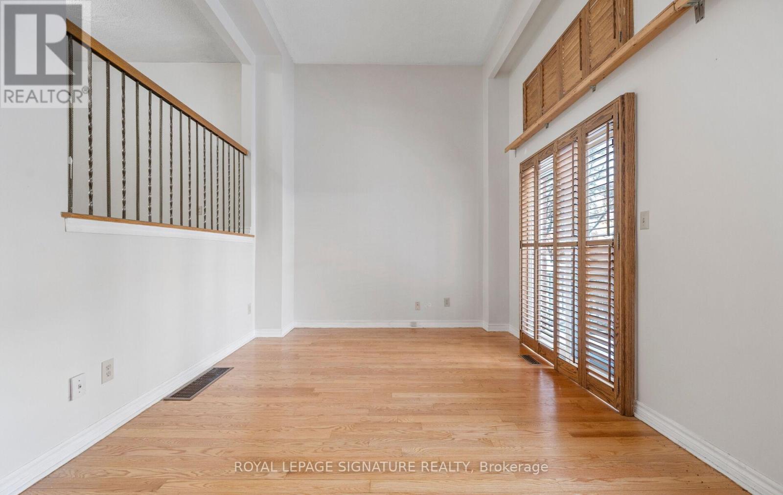 54 Carnival Court, Toronto, Ontario  M2R 3T8 - Photo 10 - C12730158