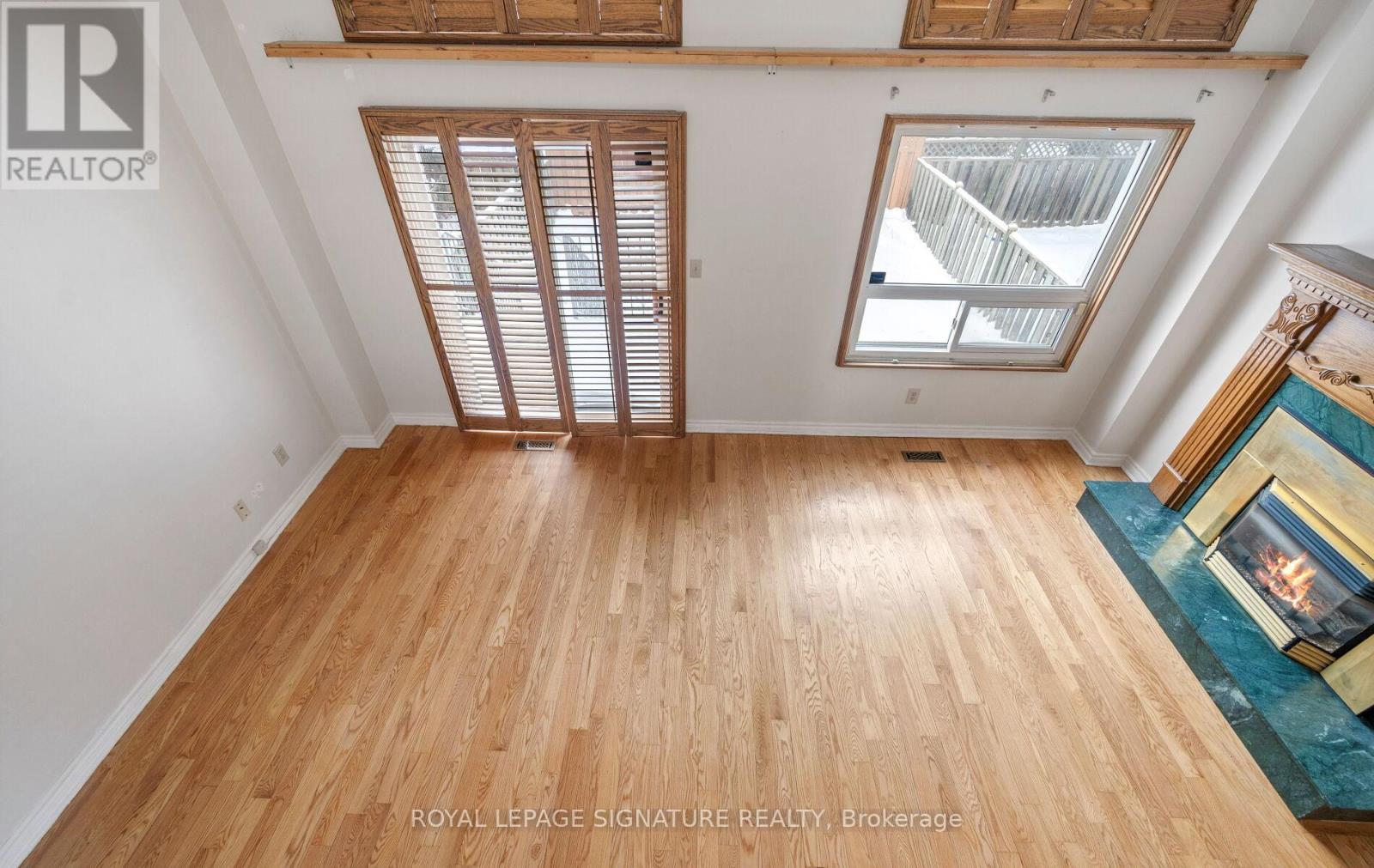 54 Carnival Court, Toronto, Ontario  M2R 3T8 - Photo 12 - C12730158