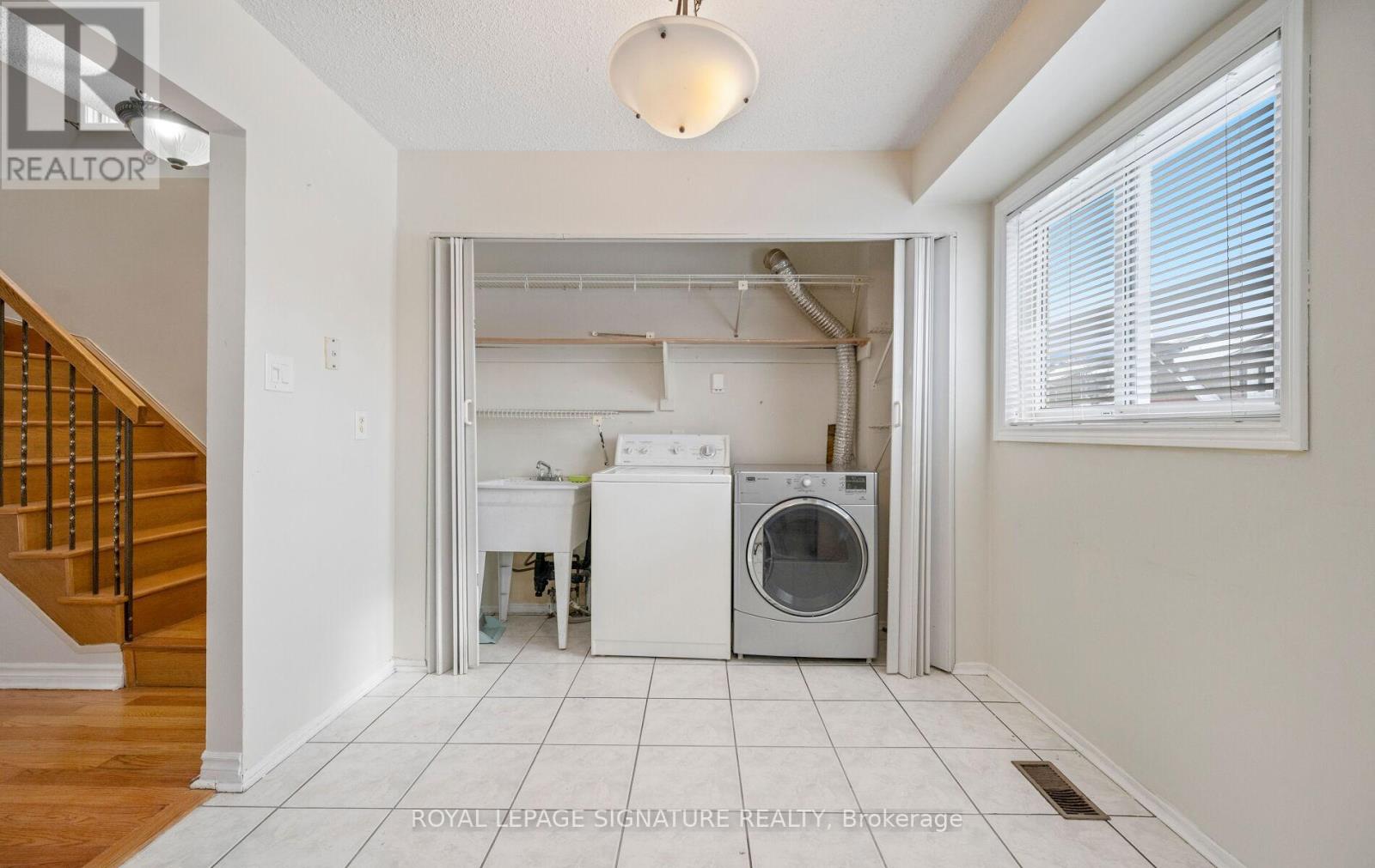 54 Carnival Court, Toronto, Ontario  M2R 3T8 - Photo 23 - C12730158