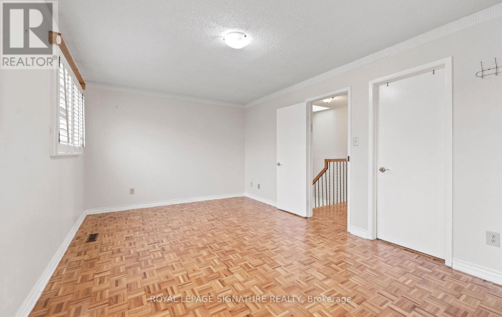 54 Carnival Court, Toronto, Ontario  M2R 3T8 - Photo 29 - C12730158