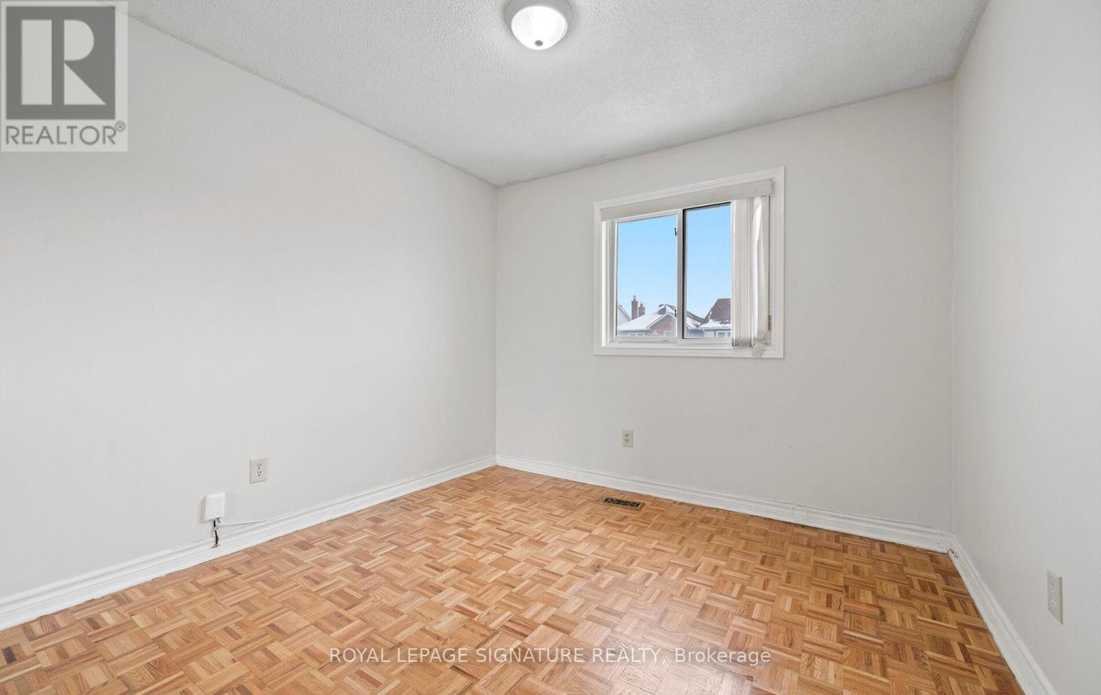 54 Carnival Court, Toronto, Ontario  M2R 3T8 - Photo 37 - C12730158