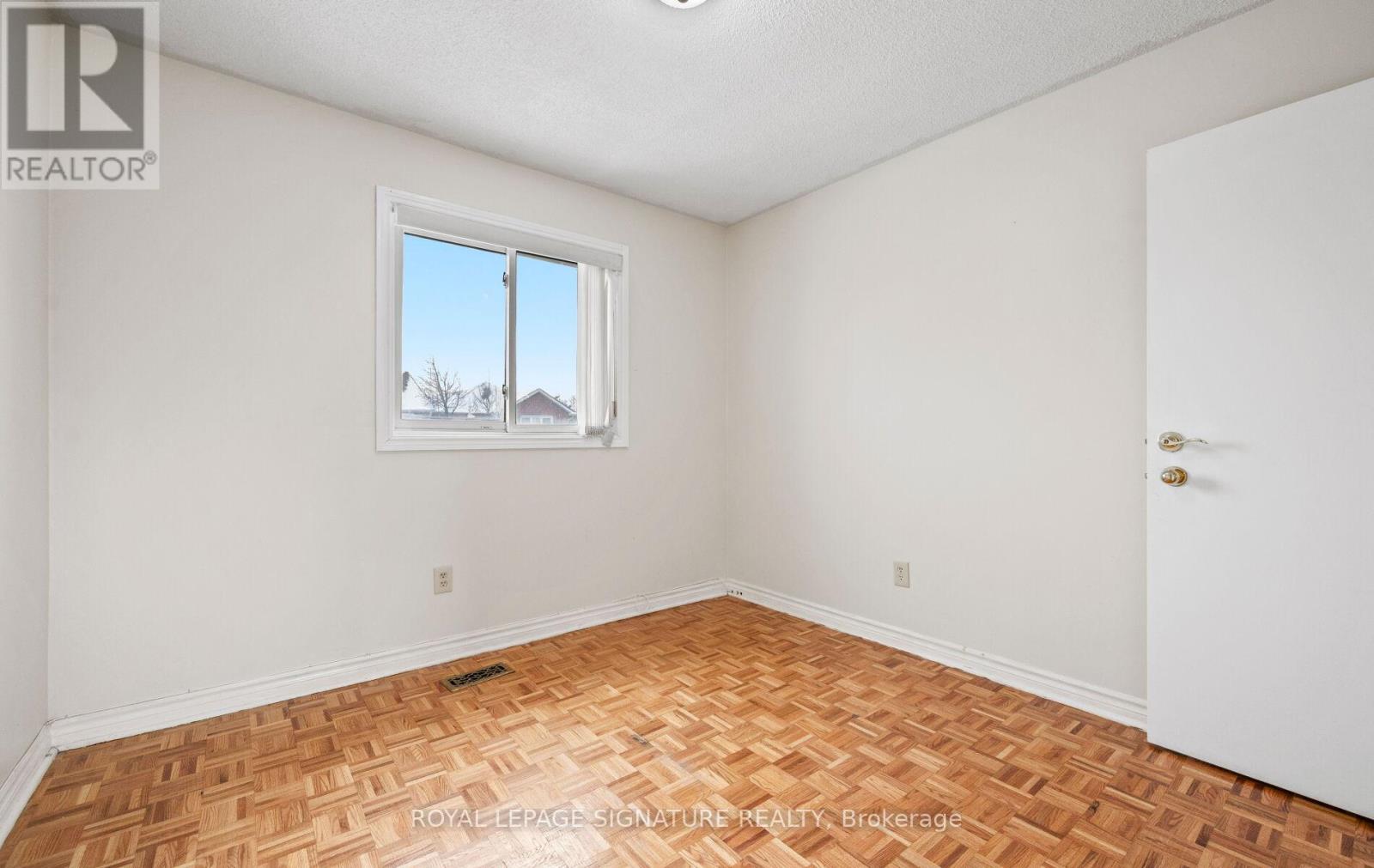 54 Carnival Court, Toronto, Ontario  M2R 3T8 - Photo 40 - C12730158