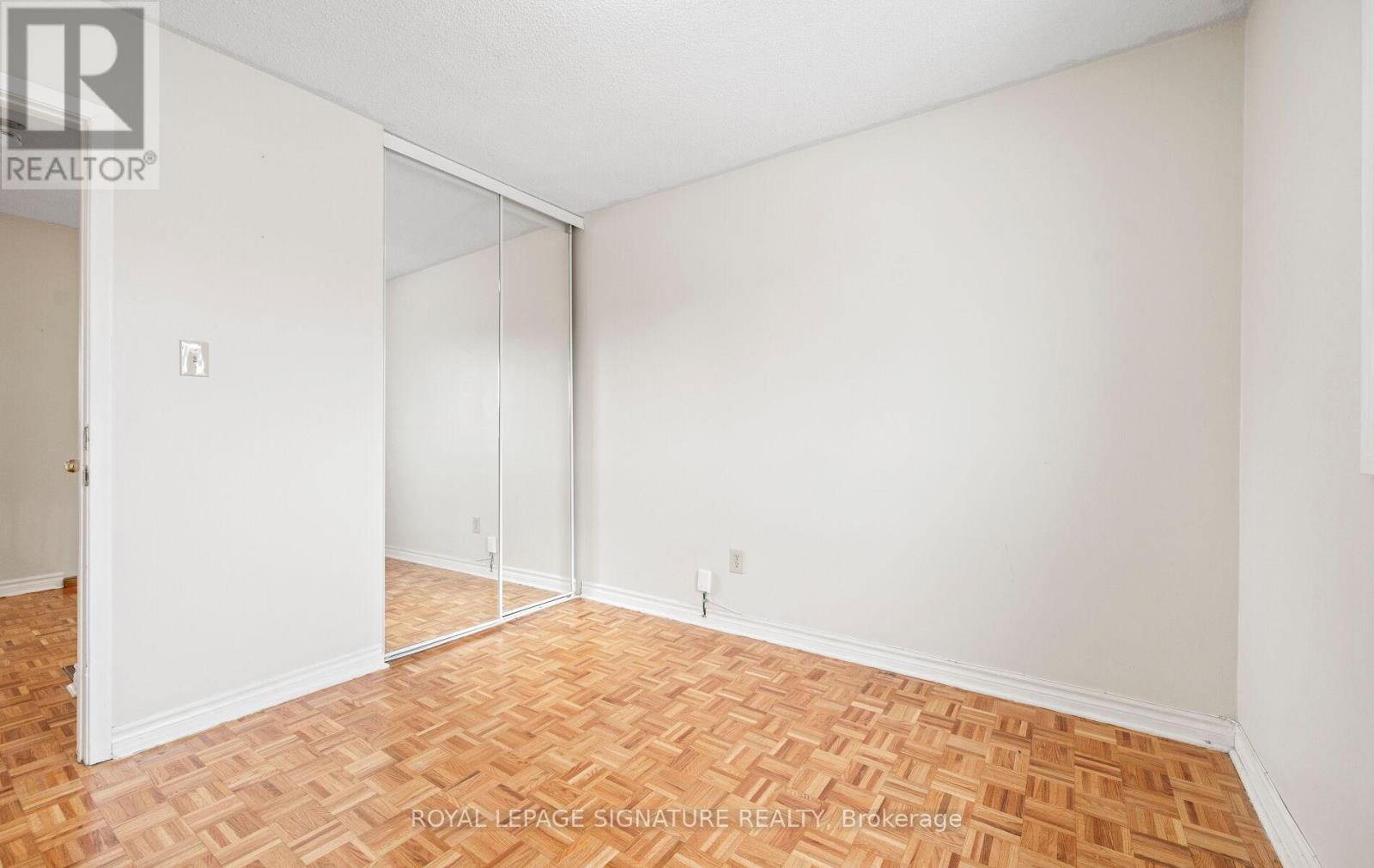 54 Carnival Court, Toronto, Ontario  M2R 3T8 - Photo 41 - C12730158