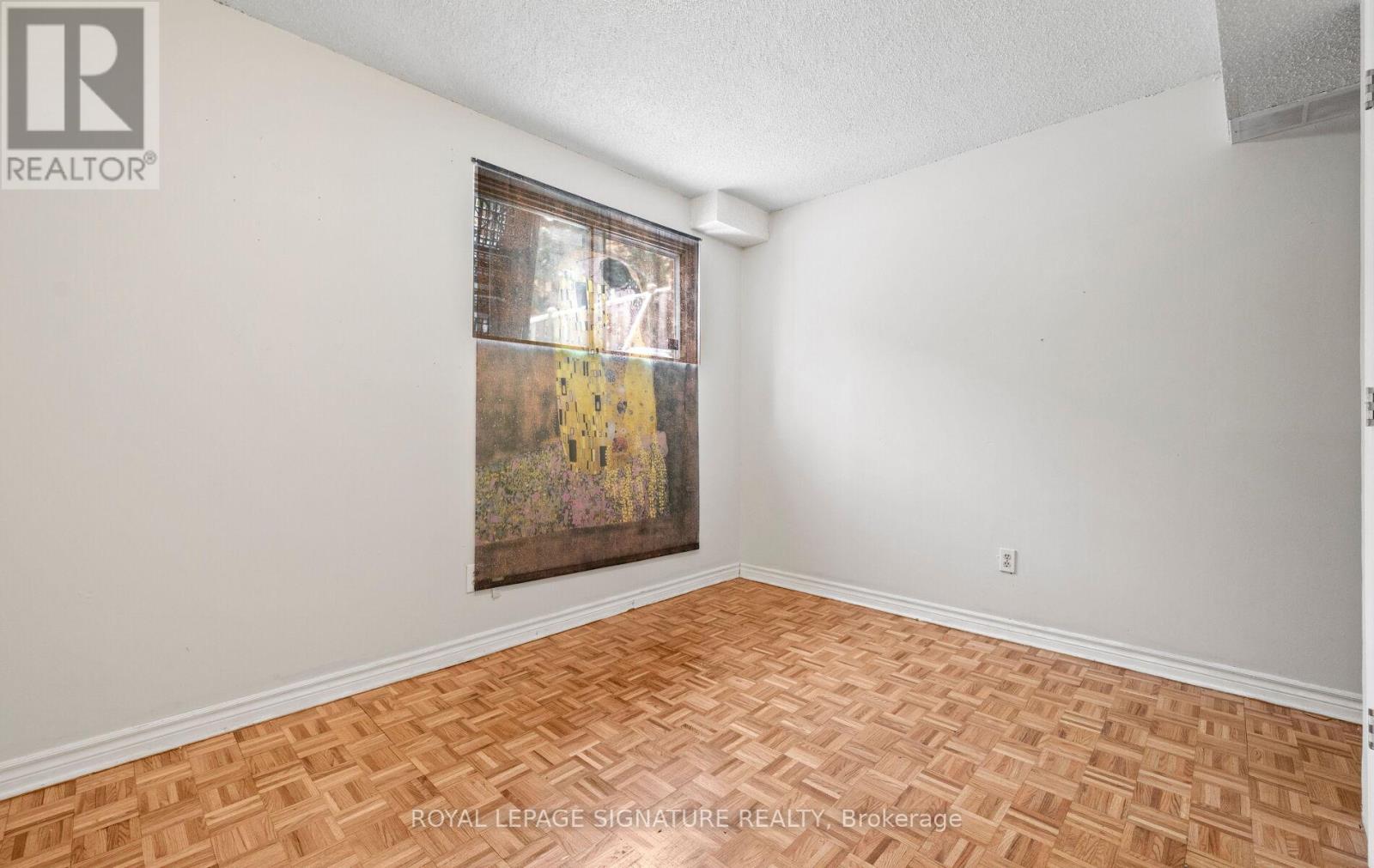 54 Carnival Court, Toronto, Ontario  M2R 3T8 - Photo 42 - C12730158