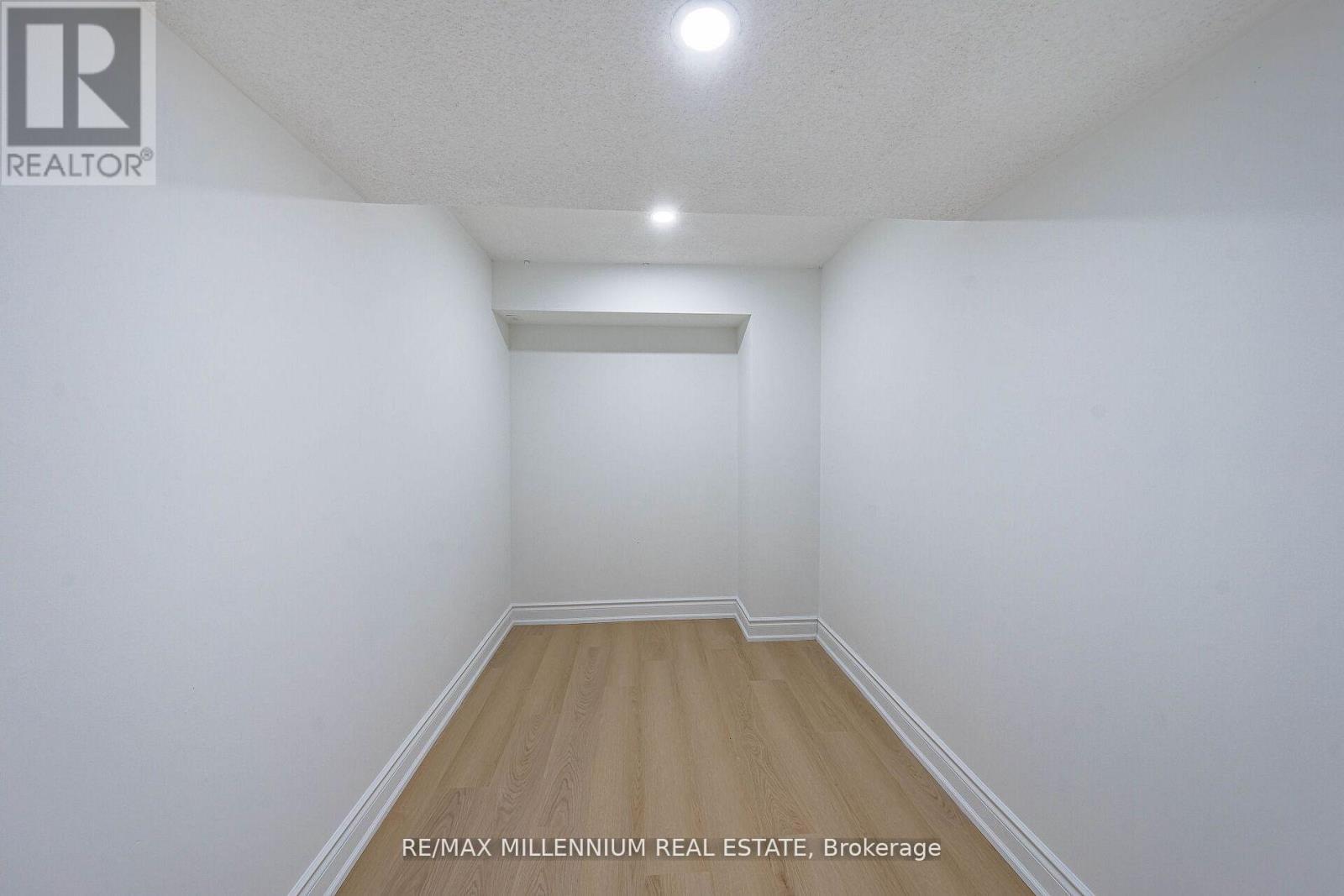 985 Central Park Boulevard N, Oshawa, Ontario  L1G 7A7 - Photo 39 - E12729992