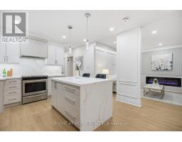 162 TOWER DRIVE, Toronto, Ontario