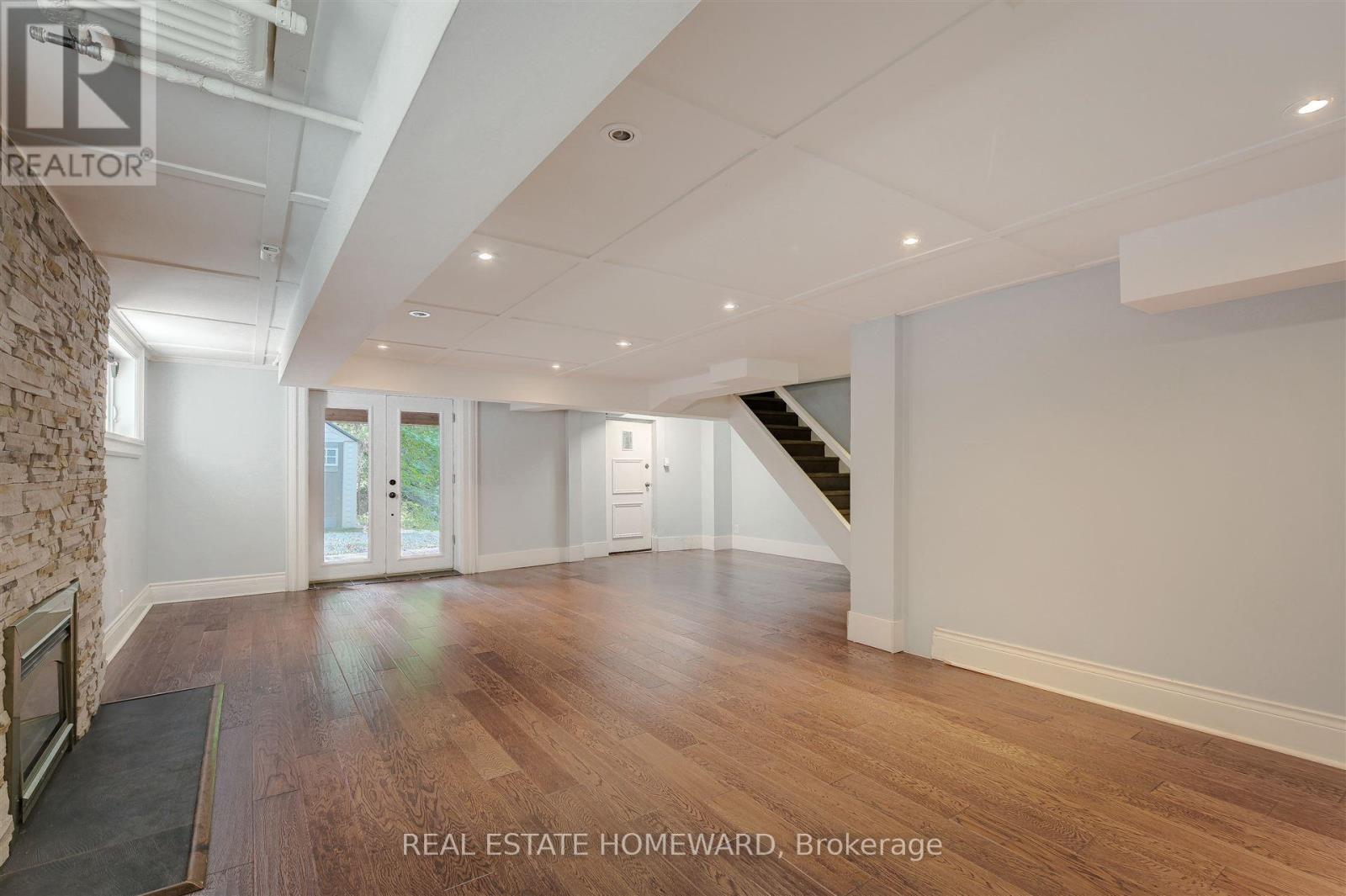 15 Pine Crescent, Toronto, Ontario  M4E 1L1 - Photo 27 - E12730150